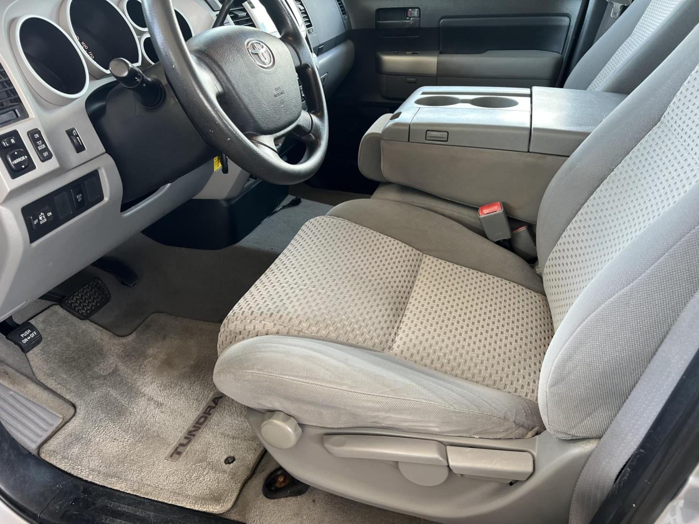 2008 Silver /Gray Toyota Tundra (5TFRT54178X) with an 4.7L V8 DOHC 32V engine, 5-Speed Automatic Overdrive transmission, located at 4520 Airline Hwy, Baton Rouge, LA, 70805, (225) 357-1497, 30.509325, -91.145432 - 2008 Toyota Tundra Double Cab 4.7 V8 Gas, 204K Miles, Cold A/C, Power Windows, Locks & Mirrors, Backup Camera, Tow Package. Does Have Minor Dents & Scratches. FOR INFO PLEASE CONTACT JEFF AT 225-413-0981 CHECK OUT OUR A+ RATING WITH THE BETTER BUSINESS BUREAU WE HAVE BEEN A FAMILY OWNED AND OPERATE - Photo#9
