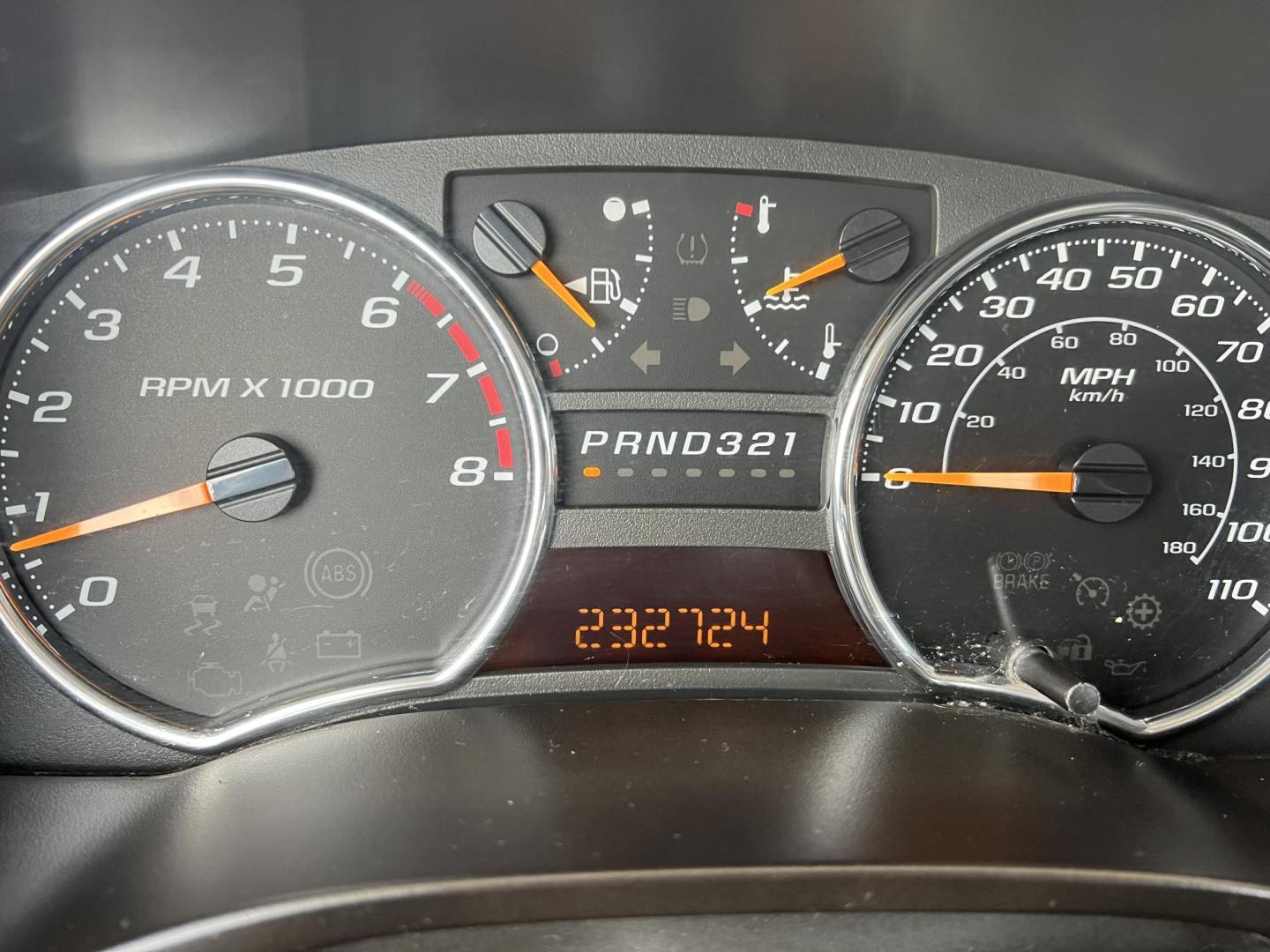 2008 White /Gray Chevrolet Colorado LT1 (1GCDT39E088) with an 3.7L L5 DOHC 20V engine, Automatic transmission, located at 4520 Airline Hwy, Baton Rouge, LA, 70805, (225) 357-1497, 30.509325, -91.145432 - 2008 Chevrolet Colorado Ext Cab 4X4 3.7L Gas, 232K Miles, Cold A/C, Power Windows, Locks & Mirrors, Tow Package, Tool Box. At 220k A Jasper Transmission Was Installed. At That Time Other Front End Part Were Also Replaced. This Truck Does Have Minor Dings, Scrathes & Hail Damage On Hood And Top. FOR - Photo#14