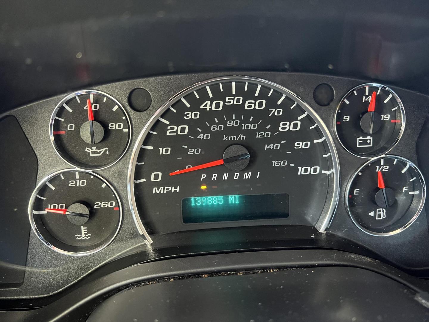 2014 White /Gray Chevrolet Express (1GCWGFCA6E1) with an 4.8L V8 OHV 16V engine, 6-Speed Automatic transmission, located at 4520 Airline Hwy, Baton Rouge, LA, 70805, (225) 357-1497, 30.509325, -91.145432 - 2014 Chevrolet Express 2500 Cargo Van 4.8 V8 Gas, 139K Miles, Cold A/C, Power Windows, Locks & Mirrors, Backup Camera. FOR INFO PLEASE CONTACT JEFF AT 225-413-0981 CHECK OUT OUR A+ RATING WITH THE BETTER BUSINESS BUREAU WE HAVE BEEN A FAMILY OWNED AND OPERATED BUSINESS AT THE SAME LOCATION FOR OVER - Photo#11