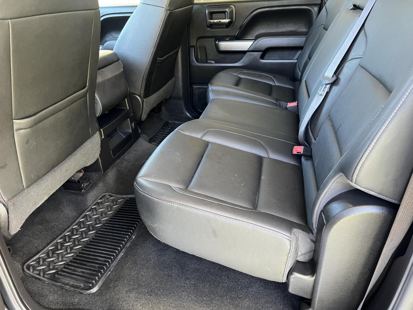 2017 Black /Black Chevrolet Silverado 1500 LT (3GCPCREC4HG) with an 5.3L V8 OHV 16V engine, 6A transmission, located at 4520 Airline Hwy, Baton Rouge, LA, 70805, (225) 357-1497, 30.509325, -91.145432 - 2017 Chevrolet Silverado 1500 Crew Cab LT 5.3 V8 Gas, 159K Miles, Heated Leather, Cold A/C, Power Windows, Locks & Mirrors, Backup Camera, Tow Package. FOR INFO PLEASE CONTACT JEFF AT 225-413-0981 CHECK OUT OUR A+ RATING WITH THE BETTER BUSINESS BUREAU WE HAVE BEEN A FAMILY OWNED AND OPERATED BUSIN - Photo#11