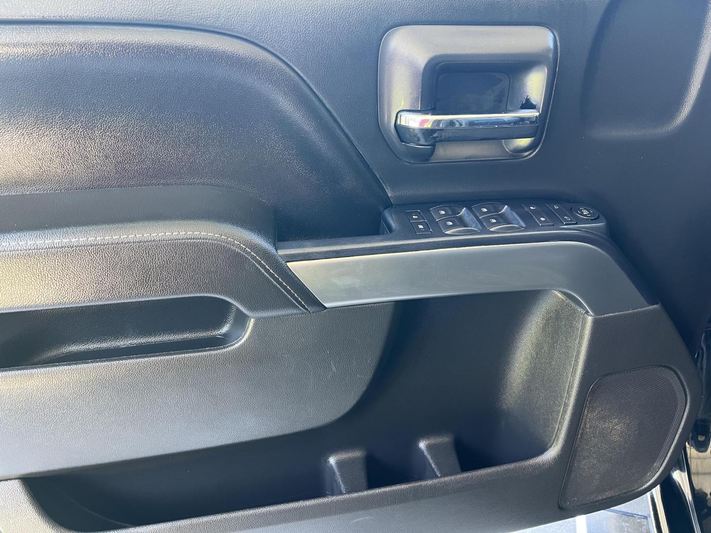 2017 Black /Black Chevrolet Silverado 1500 LT (3GCPCREC4HG) with an 5.3L V8 OHV 16V engine, 6A transmission, located at 4520 Airline Hwy, Baton Rouge, LA, 70805, (225) 357-1497, 30.509325, -91.145432 - 2017 Chevrolet Silverado 1500 Crew Cab LT 5.3 V8 Gas, 159K Miles, Heated Leather, Cold A/C, Power Windows, Locks & Mirrors, Backup Camera, Tow Package. FOR INFO PLEASE CONTACT JEFF AT 225-413-0981 CHECK OUT OUR A+ RATING WITH THE BETTER BUSINESS BUREAU WE HAVE BEEN A FAMILY OWNED AND OPERATED BUSIN - Photo#15