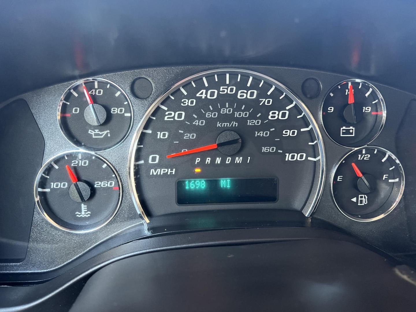 2013 White /Gray Chevrolet Express (1GCWGFCA7D1) with an 4.8L V8 OHV 16V FFV engine, 6-Speed Automatic transmission, located at 4520 Airline Hwy, Baton Rouge, LA, 70805, (225) 357-1497, 30.509325, -91.145432 - 2013 Chevrolet Express 2500 Cargo Van 4.8 V8 Gas, 169K Miles, Cold A/C, Power Windows, Locks & Mirrors, Has Minor Dings & Scratches. FOR INFO PLEASE CONTACT JEFF AT 225-413-0981 CHECK OUT OUR A+ RATING WITH THE BETTER BUSINESS BUREAU WE HAVE BEEN A FAMILY OWNED AND OPERATED BUSINESS AT THE SAME LOCA - Photo#10