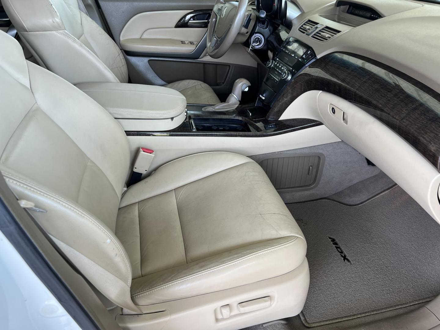 2010 White /Tan Acura MDX SH-AWD (2HNYD2H29AH) with an 3.7L V6 SOHC 24V engine, 6-Speed Automatic transmission, located at 4520 Airline Hwy, Baton Rouge, LA, 70805, (225) 357-1497, 30.509325, -91.145432 - 2010 Acura MDX SH-AWD 3.7 V6 Gas, 153K Miles, Heated Leather, Seating For 7, Sunroof, Cold A/C, All Power, Backup Camera & More. FOR INFO PLEASE CONTACT JEFF AT 225-413-0981 CHECK OUT OUR A+ RATING WITH THE BETTER BUSINESS BUREAU WE HAVE BEEN A FAMILY OWNED AND OPERATED BUSINESS AT THE SAME LOCATION - Photo#9