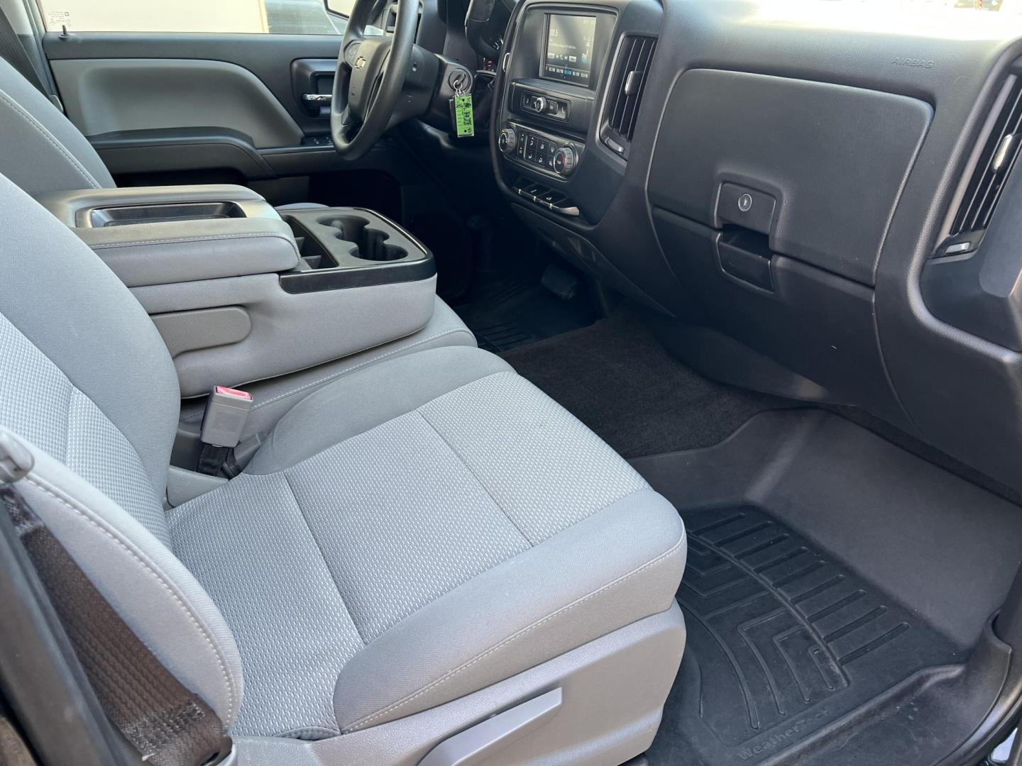 2017 Black /Gray Chevrolet Silverado 1500 LS (3GCPCNEC8HG) with an 5.3L V8 OHV 16V engine, 6-Speed Automatic transmission, located at 4520 Airline Hwy, Baton Rouge, LA, 70805, (225) 357-1497, 30.509325, -91.145432 - 2017 Chevrolet Silverado 1500 Crew Cab LS 5.3 V8 Gas, 155K Miles, Cold A/C, Power Windows, Locks & Mirrors, Tow Package. Has Some Minor Dings & Scratches. FOR INFO PLEASE CONTACT JEFF AT 225-413-0981 CHECK OUT OUR A+ RATING WITH THE BETTER BUSINESS BUREAU WE HAVE BEEN A FAMILY OWNED AND OPERATED BU - Photo#11