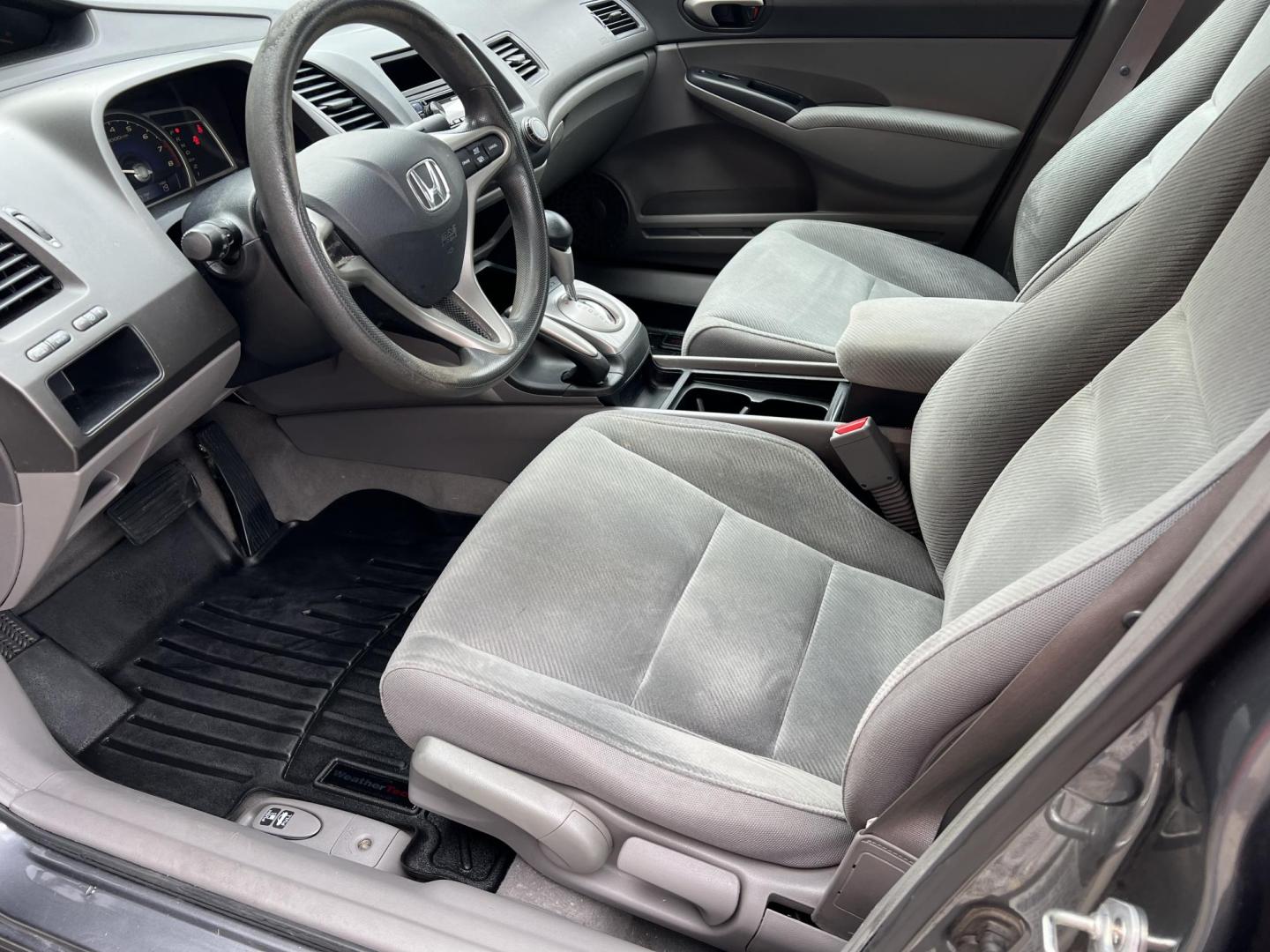 2011 Gray /Gray Honda Civic LX (2HGFA1F59BH) with an 1.8L L4 SOHC 16V engine, 5-Speed Automatic transmission, located at 4520 Airline Hwy, Baton Rouge, LA, 70805, (225) 357-1497, 30.509325, -91.145432 - 2011 Honda Civic LX ***ONE OWNER & NO ACCIDENTS*** 1.8 4 Cylinder Gas Saver, 104K Miles, A/C & Heat, Power Windows, Locks & Mirrors. FOR INFO PLEASE CONTACT JEFF AT 225-413-0981 CHECK OUT OUR A+ RATING WITH THE BETTER BUSINESS BUREAU WE HAVE BEEN A FAMILY OWNED AND OPERATED BUSINESS AT THE SAME LO - Photo#8