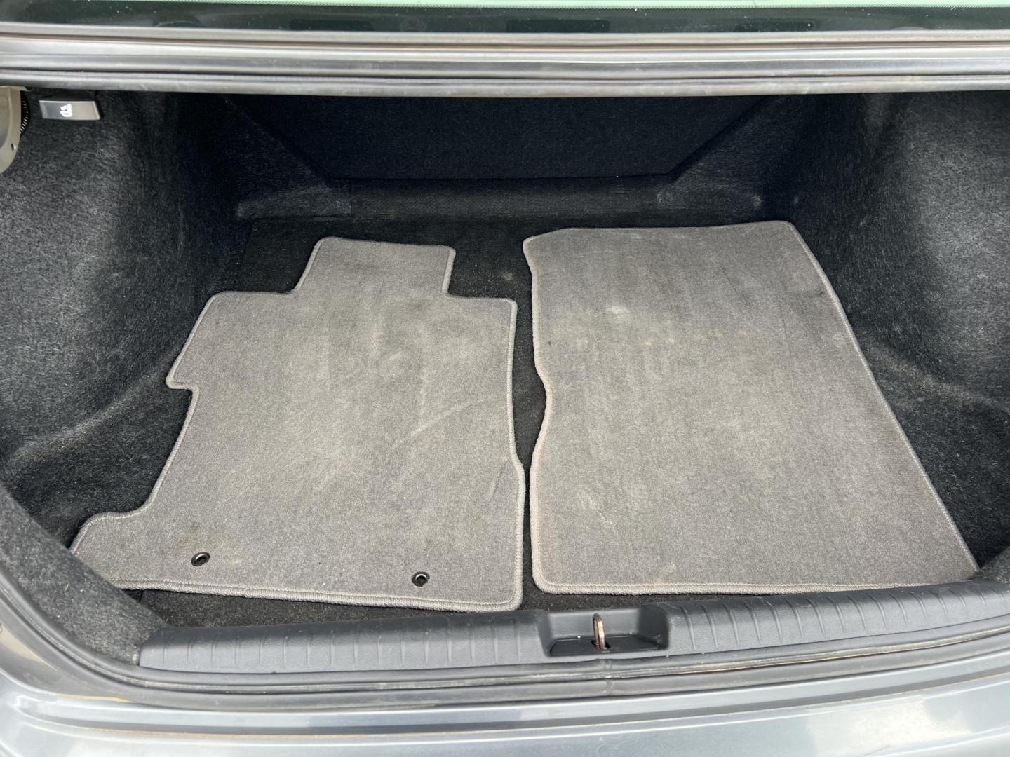 2011 Gray /Gray Honda Civic LX (2HGFA1F59BH) with an 1.8L L4 SOHC 16V engine, 5-Speed Automatic transmission, located at 4520 Airline Hwy, Baton Rouge, LA, 70805, (225) 357-1497, 30.509325, -91.145432 - 2011 Honda Civic LX ***ONE OWNER & NO ACCIDENTS*** 1.8 4 Cylinder Gas Saver, 104K Miles, A/C & Heat, Power Windows, Locks & Mirrors. FOR INFO PLEASE CONTACT JEFF AT 225-413-0981 CHECK OUT OUR A+ RATING WITH THE BETTER BUSINESS BUREAU WE HAVE BEEN A FAMILY OWNED AND OPERATED BUSINESS AT THE SAME LO - Photo#15