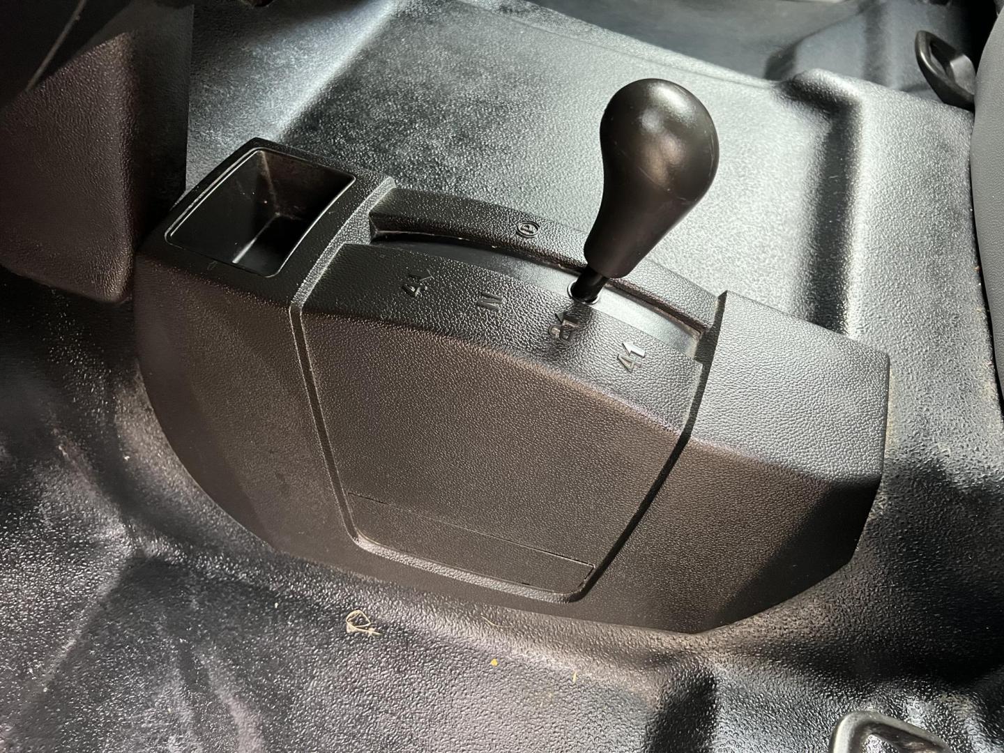 2015 White /Gray Chevrolet Silverado 2500HD (1GC2KUEG1FZ) with an 6.0L V8 OHV 16V FFV engine, 6-Speed Automatic transmission, located at 4520 Airline Hwy, Baton Rouge, LA, 70805, (225) 357-1497, 30.509325, -91.145432 - 2015 Chevrolet Silverado 2500HD Double Cab 4X4 ***ONE OWNER*** 6.0 V8 Gas, 260K Miles, A/C & Heat, Power Windows, Locks & Mirrors, Backup Camera, Spray In Bedliner, Century Camper Shell, Tow Package, Fuel Wheels. FOR INFO PLEASE CONTACT JEFF AT 225-413-0981 CHECK OUT OUR A+ RATING WITH THE BETTER BU - Photo#16