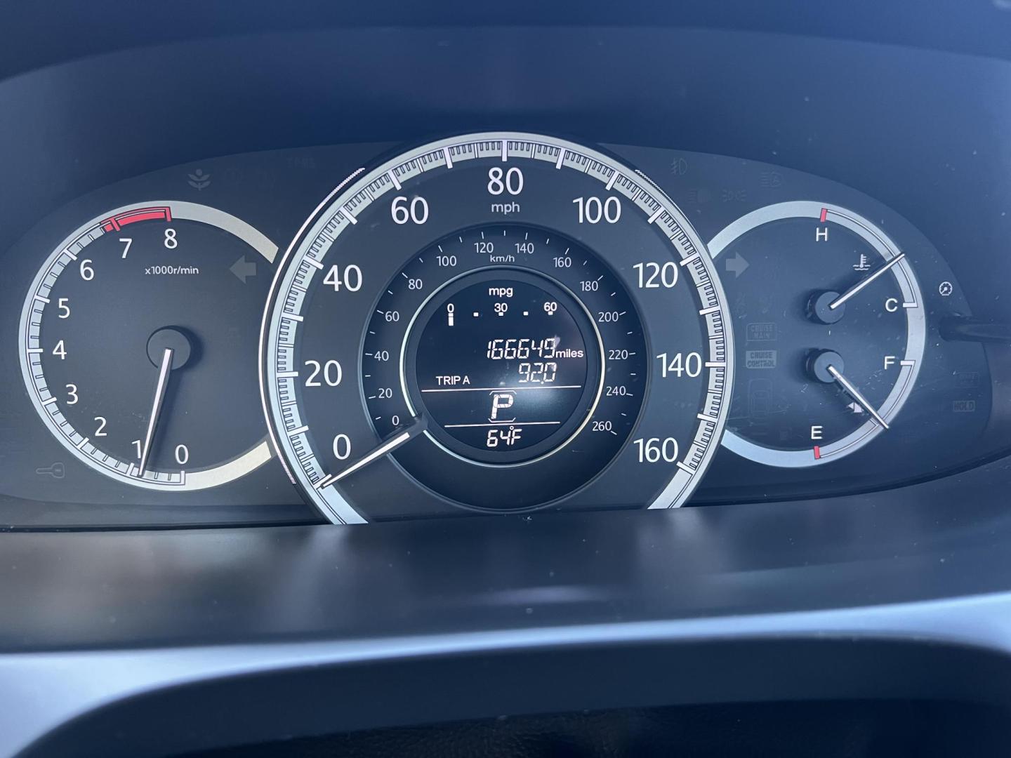 2014 Gray /Gray Honda Accord EX-L (1HGCR3F84EA) with an 3.5L V6 SOHC 24V engine, 6-Speed Automatic transmission, located at 4520 Airline Hwy, Baton Rouge, LA, 70805, (225) 357-1497, 30.509325, -91.145432 - 2014 Honda Accord EX-L. ***ONE OWNER*** 3.5 V6 Gas, 166K Miles, Heated Leather Seats, Sunroof, Lane Assist, Rear Camera, A/C & Heat, Power Windows, Locks & Mirrors. All Maintenance Was Done At The Honda Dealer. FOR INFO PLEASE CONTACT JEFF AT 225-413-0981. CHECK OUT OUR A+ RATING WITH THE BETTER - Photo#9