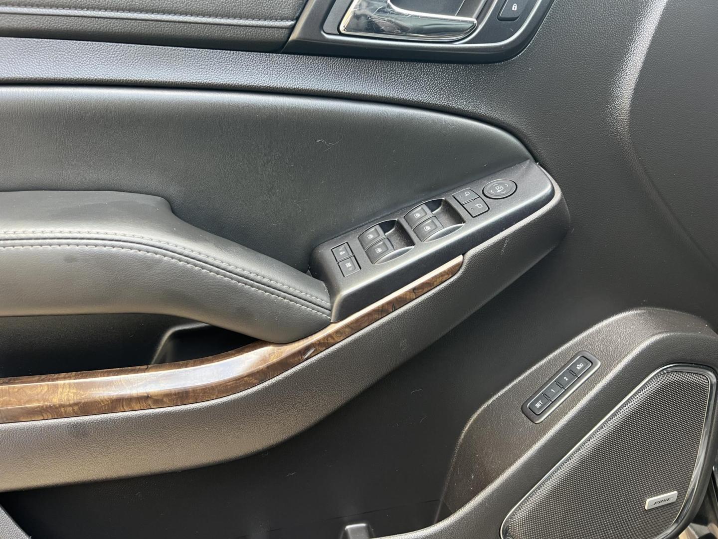 2015 Black /Black Chevrolet Tahoe LT (1GNSCBKC6FR) with an 5.3L V8 engine, 6-Speed Automatic transmission, located at 4520 Airline Hwy, Baton Rouge, LA, 70805, (225) 357-1497, 30.509325, -91.145432 - 2015 Chevrolet Tahoe LT 2WD 5.3 V8 Gas, 165K Miles, Heated Leather, Seat 8, Dual A/C & Heat, All Power, Bose Stereo, Navigation, Backup Camera, Tow Package. FOR INFO PLEASE CONTACT JEFF AT 225-413-0981 CHECK OUT OUR A+ RATING WITH THE BETTER BUSINESS BUREAU WE HAVE BEEN A FAMILY OWNED AND OPERAT - Photo#16