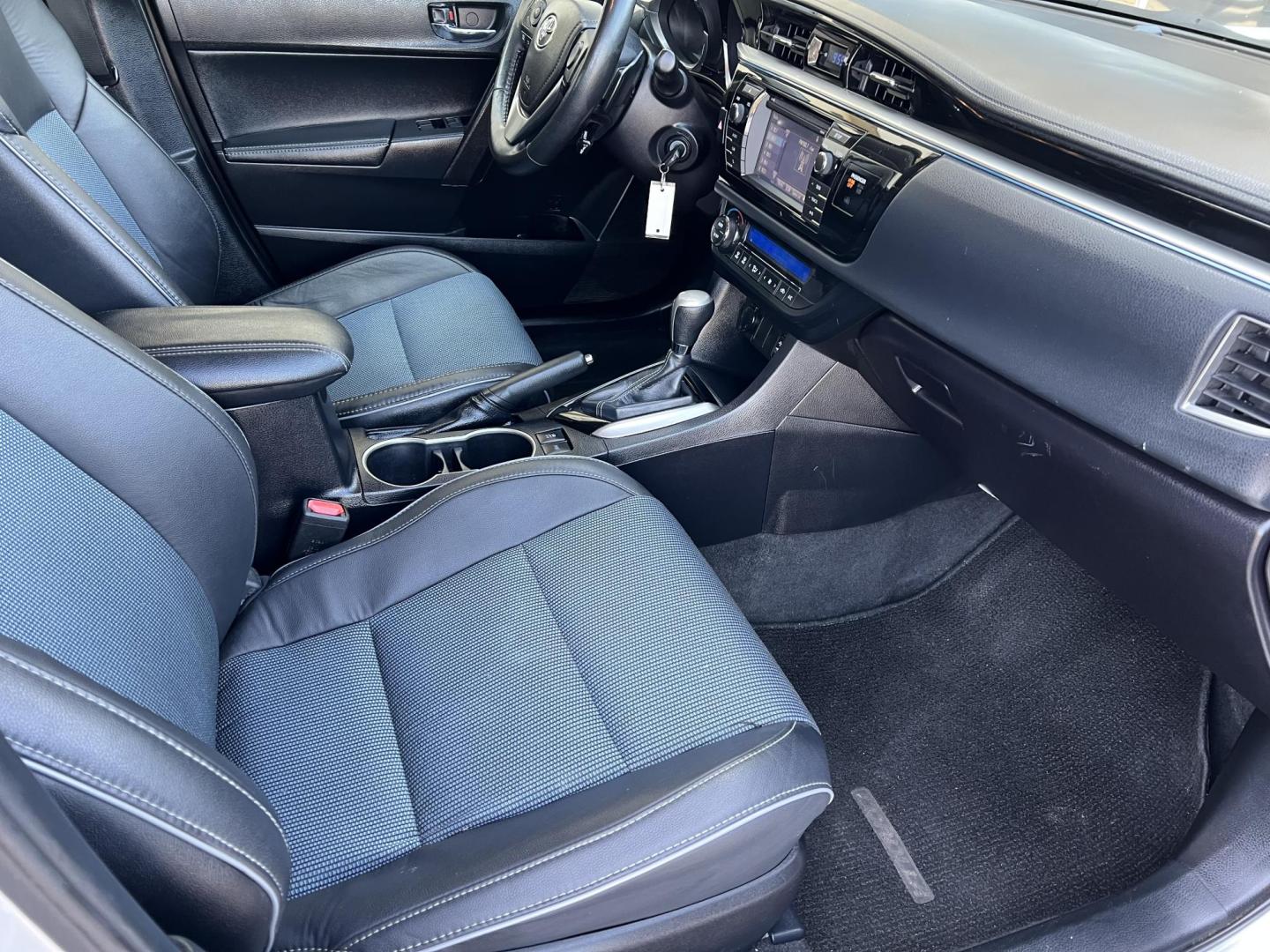 2015 Silver /Black Toyota Corolla S (2T1BURHE0FC) with an 1.8L L4 DOHC 16V engine, 4-Speed Automatic transmission, located at 4520 Airline Hwy, Baton Rouge, LA, 70805, (225) 357-1497, 30.509325, -91.145432 - 2015 Toyota Corolla S ***ONE OWNER & NO ACCIDENTS*** 1.8L 4 Cylinder Gas Saver, 139K Miles, A/C & Heat, Power Windows, Locks & Mirrors, Back Up Camera, New Tires. FOR INFO PLEASE CONTACT JEFF AT 225-413-0981. CHECK OUT OUR A+ RATING WITH THE BETTER BUSINESS BUREAU. WE HAVE BEEN A FAMILY OWNED AND O - Photo#9