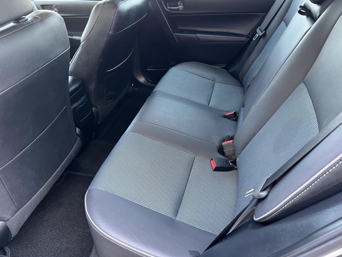 2015 Silver /Black Toyota Corolla S (2T1BURHE0FC) with an 1.8L L4 DOHC 16V engine, 4-Speed Automatic transmission, located at 4520 Airline Hwy, Baton Rouge, LA, 70805, (225) 357-1497, 30.509325, -91.145432 - 2015 Toyota Corolla S ***ONE OWNER & NO ACCIDENTS*** 1.8L 4 Cylinder Gas Saver, 139K Miles, A/C & Heat, Power Windows, Locks & Mirrors, Back Up Camera, New Tires. FOR INFO PLEASE CONTACT JEFF AT 225-413-0981. CHECK OUT OUR A+ RATING WITH THE BETTER BUSINESS BUREAU. WE HAVE BEEN A FAMILY OWNED AND O - Photo#11