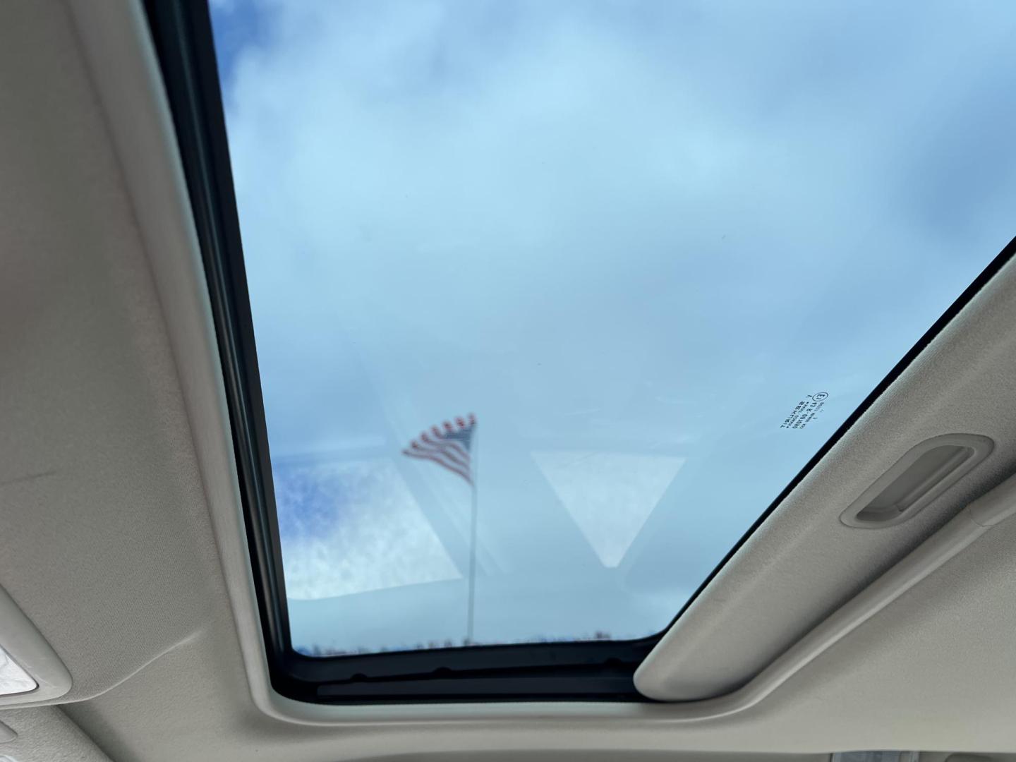 2004 Silver /Gray Infiniti G35 (JNKCV51E14M) with an 3.5L V6 DOHC 24V engine, 5-Speed Automatic Overdrive transmission, located at 4520 Airline Hwy, Baton Rouge, LA, 70805, (225) 357-1497, 30.509325, -91.145432 - 2004 Infiniti G35 ***TWO OWNER & NO ACCIDENTS*** 3.5 V6 Gas, Only 72K Miles, Heated Leather, Sunroof, A/C & Heat, Power Seat, Windows, Locks & Mirrors. FOR INFO PLEASE CONTACT JEFF AT 225-413-0981. CHECK OUT OUR A+ RATING WITH THE BETTER BUSINESS BUREAU. WE HAVE BEEN A FAMILY OWNED AND OPERATED BUS - Photo#14