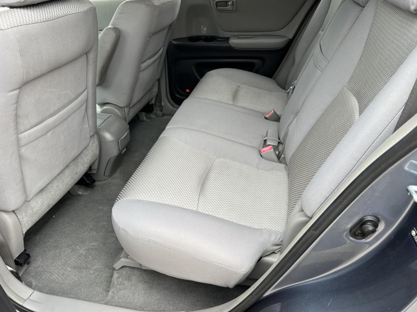 2005 Blue /Gray Toyota Highlander (JTEGP21A150) with an 3.3L V6 DOHC 24V engine, 5-Speed Automatic Overdrive transmission, located at 4520 Airline Hwy, Baton Rouge, LA, 70805, (225) 357-1497, 30.509325, -91.145432 - 2005 Toyota Highlander ***NO ACCIDENTS*** 3.3 V6 Gas, 180K Miles, Automatic, A/C & Heat, Power Windows, Locks & Mirrors, Seats 5 Passengers. FOR INFO PLEASE CONTACT JEFF AT 225-413-0981. CHECK OUT OUR A+ RATING WITH THE BETTER BUSINESS BUREAU. WE HAVE BEEN A FAMILY OWNED AND OPERATED BUSINESS AT - Photo#11