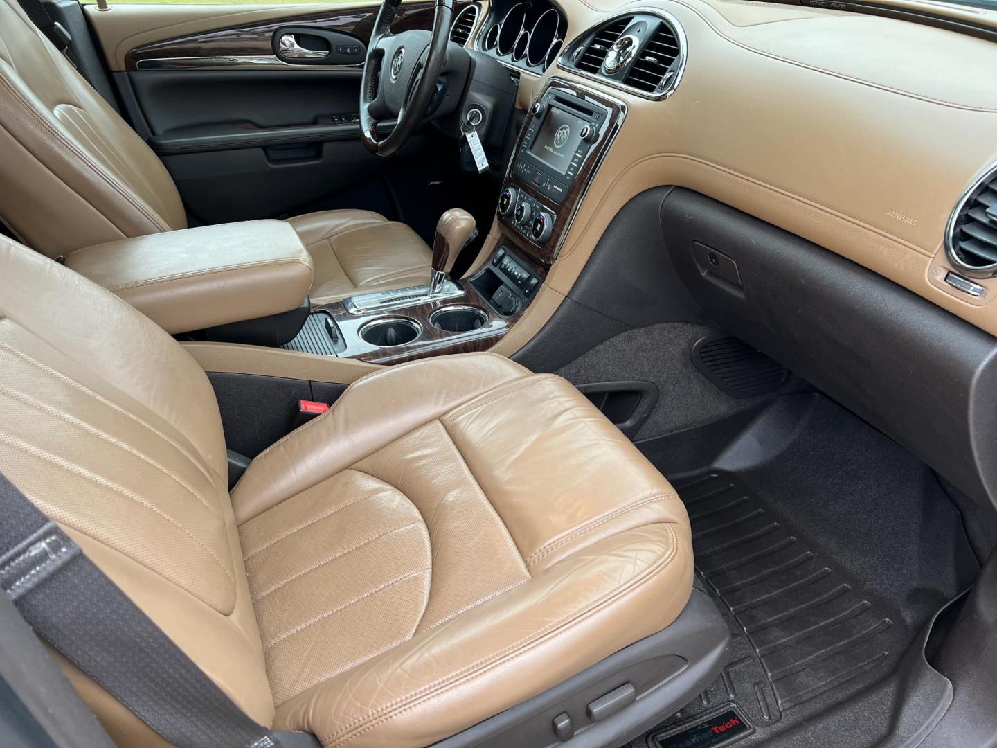 2015 White /Peanut Butter Buick Enclave Premium (5GAKRCKD4FJ) with an 3.6L V6 DOHC 24V engine, 6-Speed Automatic Overdrive transmission, located at 4520 Airline Hwy, Baton Rouge, LA, 70805, (225) 357-1497, 30.509325, -91.145432 - 2015 Buick Enclave Premium **NO ACCIDENTS** 3.6 V6 Gas, 121K Miles, Sunroof, Heated & Cooled Leather Seats, 7 Passenger Seating, All Power, Bose Stereo, Backup Camera, Tow Package & More. FOR INFO PLEASE CONTACT JEFF AT 225-413-0981. CHECK OUT OUR A+ RATING WITH THE BETTER BUSINESS BUREAU. WE HAVE B - Photo#9