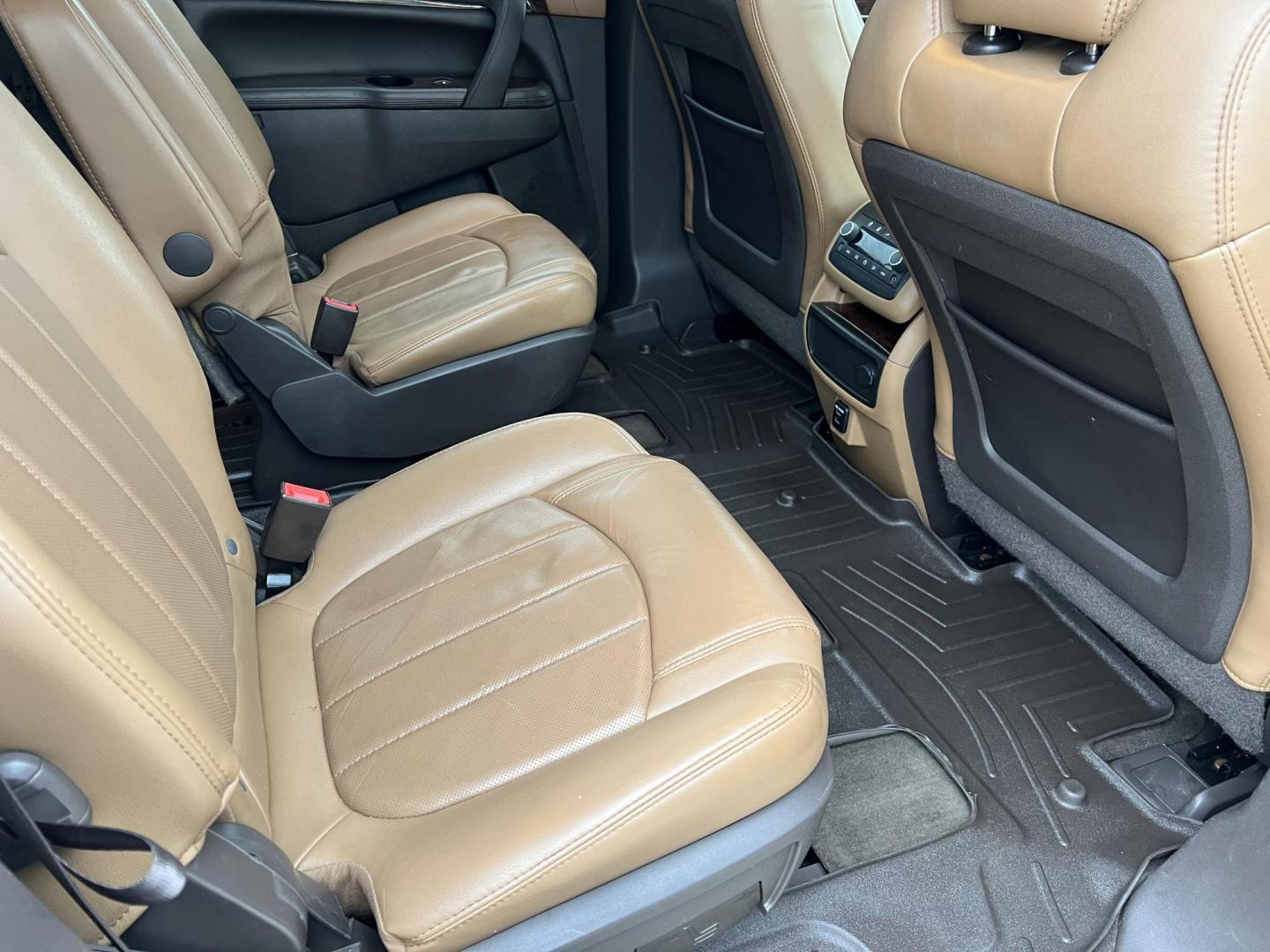 2015 White /Peanut Butter Buick Enclave Premium (5GAKRCKD4FJ) with an 3.6L V6 DOHC 24V engine, 6-Speed Automatic Overdrive transmission, located at 4520 Airline Hwy, Baton Rouge, LA, 70805, (225) 357-1497, 30.509325, -91.145432 - 2015 Buick Enclave Premium **NO ACCIDENTS** 3.6 V6 Gas, 121K Miles, Sunroof, Heated & Cooled Leather Seats, 7 Passenger Seating, All Power, Bose Stereo, Backup Camera, Tow Package & More. FOR INFO PLEASE CONTACT JEFF AT 225-413-0981. CHECK OUT OUR A+ RATING WITH THE BETTER BUSINESS BUREAU. WE HAVE B - Photo#10