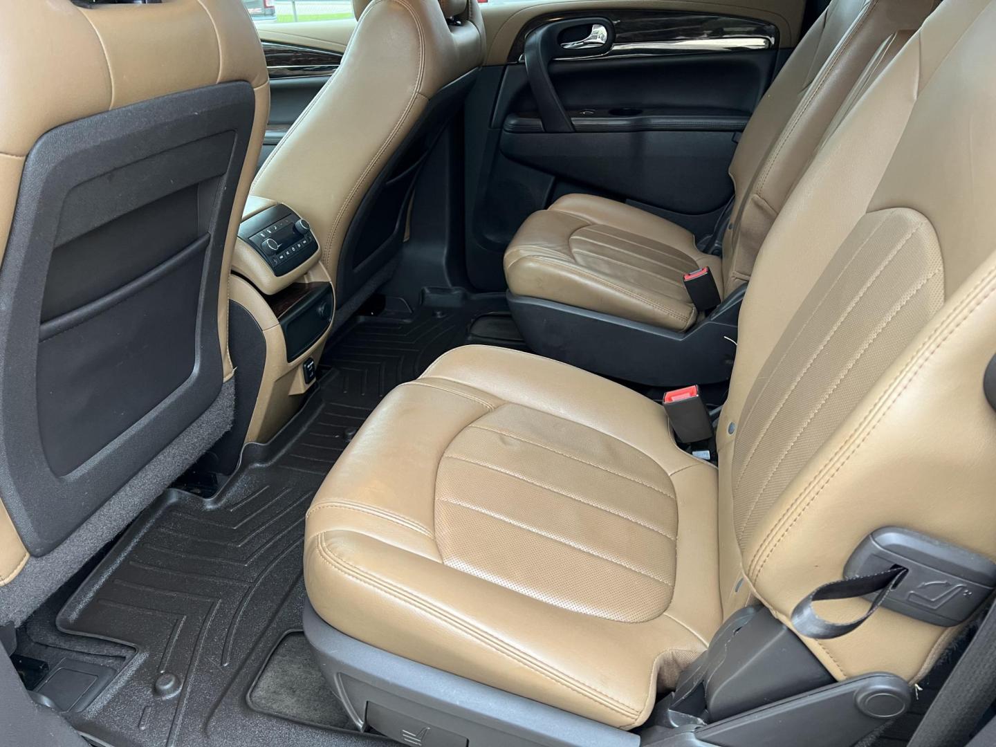 2015 White /Peanut Butter Buick Enclave Premium (5GAKRCKD4FJ) with an 3.6L V6 DOHC 24V engine, 6-Speed Automatic Overdrive transmission, located at 4520 Airline Hwy, Baton Rouge, LA, 70805, (225) 357-1497, 30.509325, -91.145432 - 2015 Buick Enclave Premium **NO ACCIDENTS** 3.6 V6 Gas, 121K Miles, Sunroof, Heated & Cooled Leather Seats, 7 Passenger Seating, All Power, Bose Stereo, Backup Camera, Tow Package & More. FOR INFO PLEASE CONTACT JEFF AT 225-413-0981. CHECK OUT OUR A+ RATING WITH THE BETTER BUSINESS BUREAU. WE HAVE B - Photo#11