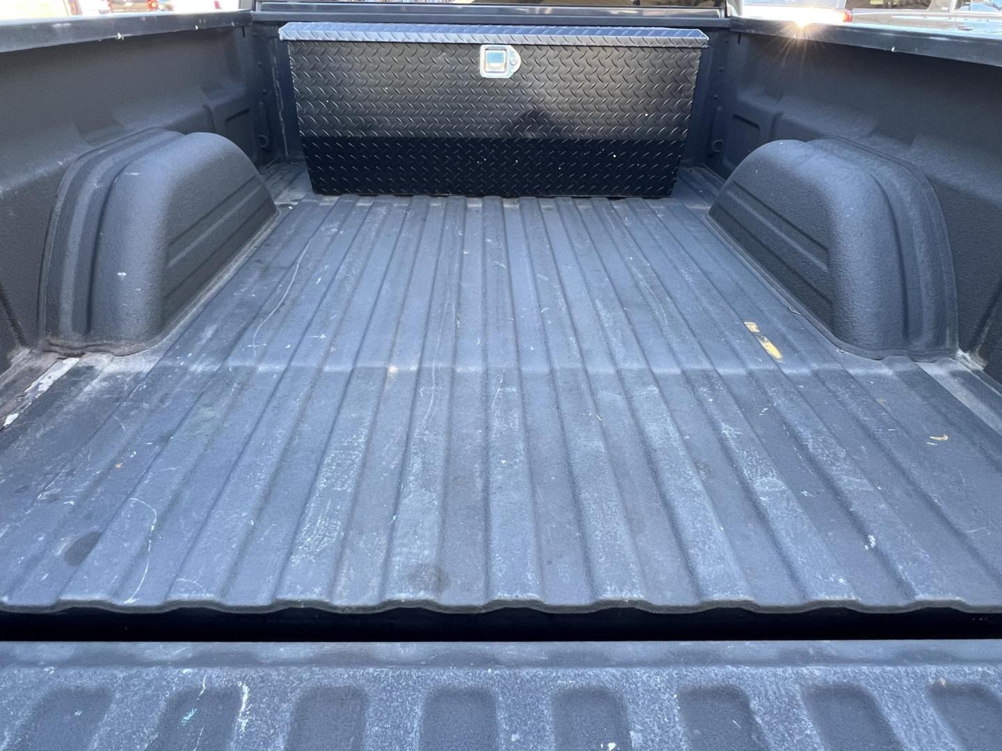 2004 Dark Spiral Gray /Gray Chevrolet Silverado 2500 LS (1GCGC23UX4F) with an 6.0L V8 OHV 16V engine, 4-Speed Automatic Overdrive transmission, located at 4520 Airline Hwy, Baton Rouge, LA, 70805, (225) 357-1497, 30.509325, -91.145432 - 2004 Chevrolet Silverado 2500 Crew Cab LS 2WD ***TWO OWNER & NO ACCIDENTS*** 6.0 V8 Gas, 147K Miles, A/C & Heat, Power Windows, Locks & Mirrors, Backup Camera, Spray In Bedliner, HELO Wheels, Bilstein Shocks, New Brakes, Tow Package. FOR INFO PLEASE CONTACT JEFF AT 225-413-0981. CHECK OUT OUR A+ RAT - Photo#18