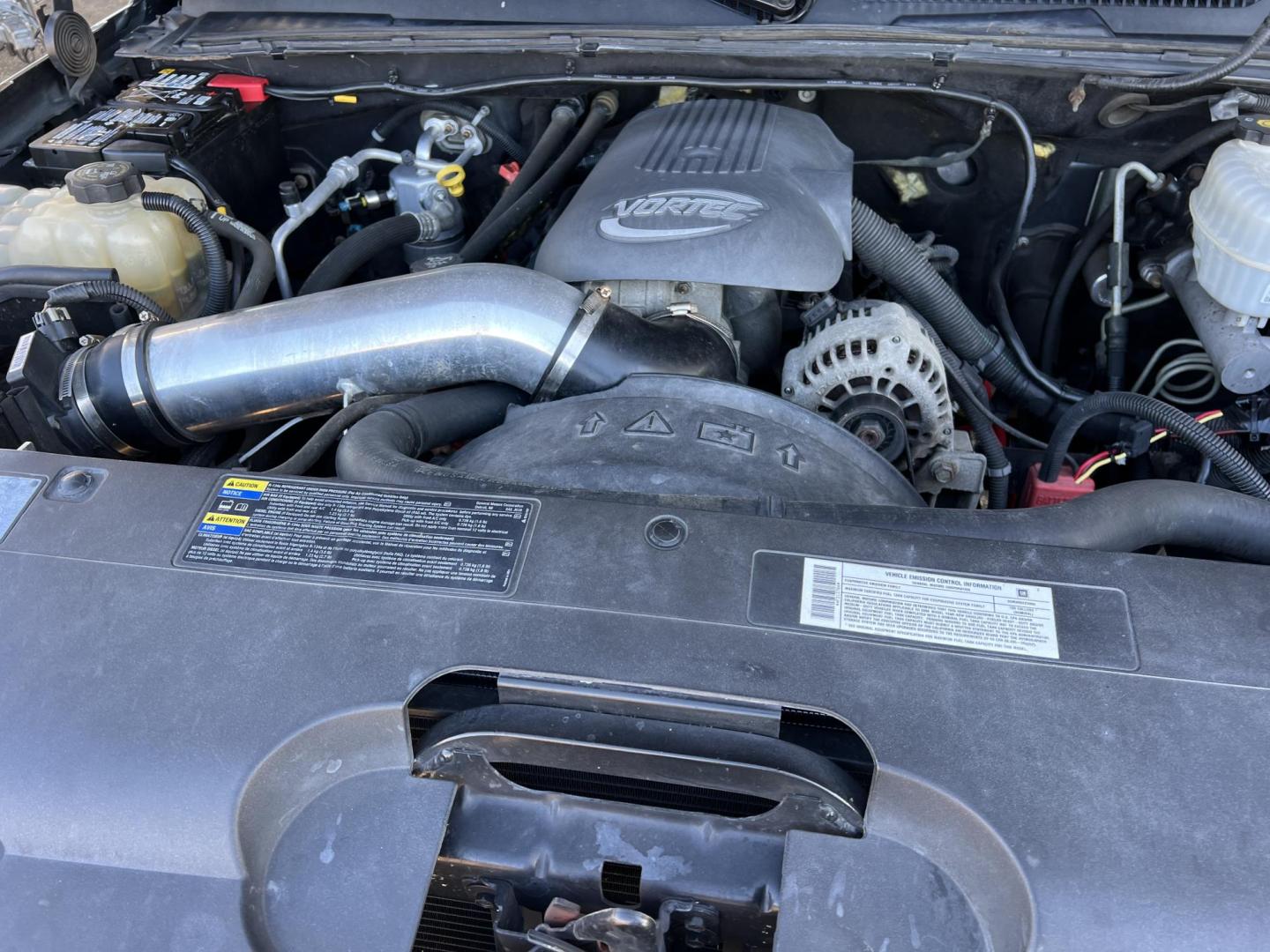 2004 Dark Spiral Gray /Gray Chevrolet Silverado 2500 LS (1GCGC23UX4F) with an 6.0L V8 OHV 16V engine, 4-Speed Automatic Overdrive transmission, located at 4520 Airline Hwy, Baton Rouge, LA, 70805, (225) 357-1497, 30.509325, -91.145432 - 2004 Chevrolet Silverado 2500 Crew Cab LS 2WD ***TWO OWNER & NO ACCIDENTS*** 6.0 V8 Gas, 147K Miles, A/C & Heat, Power Windows, Locks & Mirrors, Backup Camera, Spray In Bedliner, HELO Wheels, Bilstein Shocks, New Brakes, Tow Package. FOR INFO PLEASE CONTACT JEFF AT 225-413-0981. CHECK OUT OUR A+ RAT - Photo#19