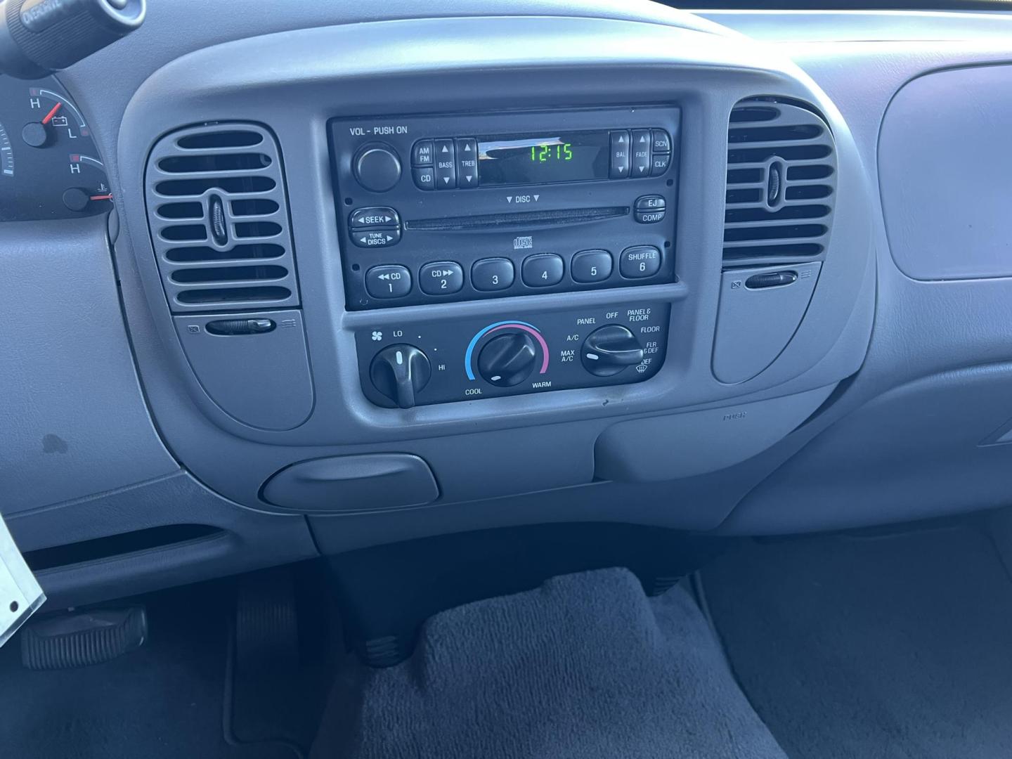 2003 Gray /Gray Ford F-150 XLT (1FTRW07643K) with an 4.6L V8 SOHC 16V engine, 4-Speed Automatic Overdrive transmission, located at 4520 Airline Hwy, Baton Rouge, LA, 70805, (225) 357-1497, 30.509325, -91.145432 - 2003 Ford F-150 SuperCrew XLT **ONE OWNER** 4.6 V8 Gas, 158K Miles, Automatic, A/C & Heat, Power Windows & Locks, Bedcover, Alloy Wheels. FOR INFO PLEASE CONTACT JEFF AT 225-413-0981. CHECK OUT OUR A+ RATING WITH THE BETTER BUSINESS BUREAU. WE HAVE BEEN A FAMILY OWNED AND OPERATED BUSINESS AT THE S - Photo#10