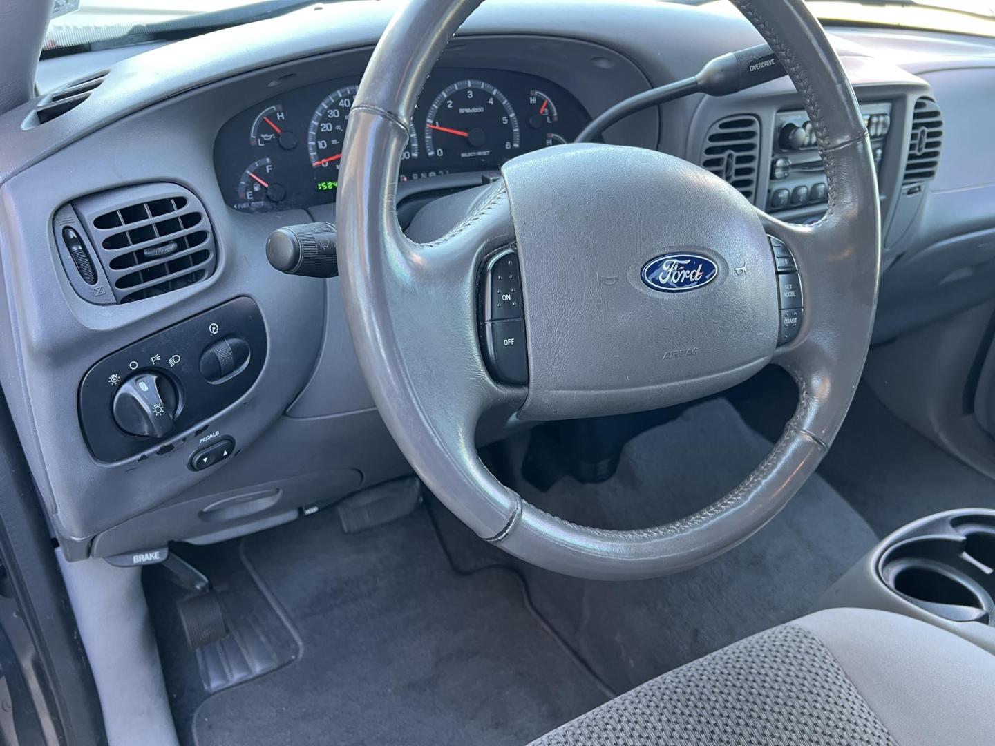 2003 Gray /Gray Ford F-150 XLT (1FTRW07643K) with an 4.6L V8 SOHC 16V engine, 4-Speed Automatic Overdrive transmission, located at 4520 Airline Hwy, Baton Rouge, LA, 70805, (225) 357-1497, 30.509325, -91.145432 - 2003 Ford F-150 SuperCrew XLT **ONE OWNER** 4.6 V8 Gas, 158K Miles, Automatic, A/C & Heat, Power Windows & Locks, Bedcover, Alloy Wheels. FOR INFO PLEASE CONTACT JEFF AT 225-413-0981. CHECK OUT OUR A+ RATING WITH THE BETTER BUSINESS BUREAU. WE HAVE BEEN A FAMILY OWNED AND OPERATED BUSINESS AT THE S - Photo#15