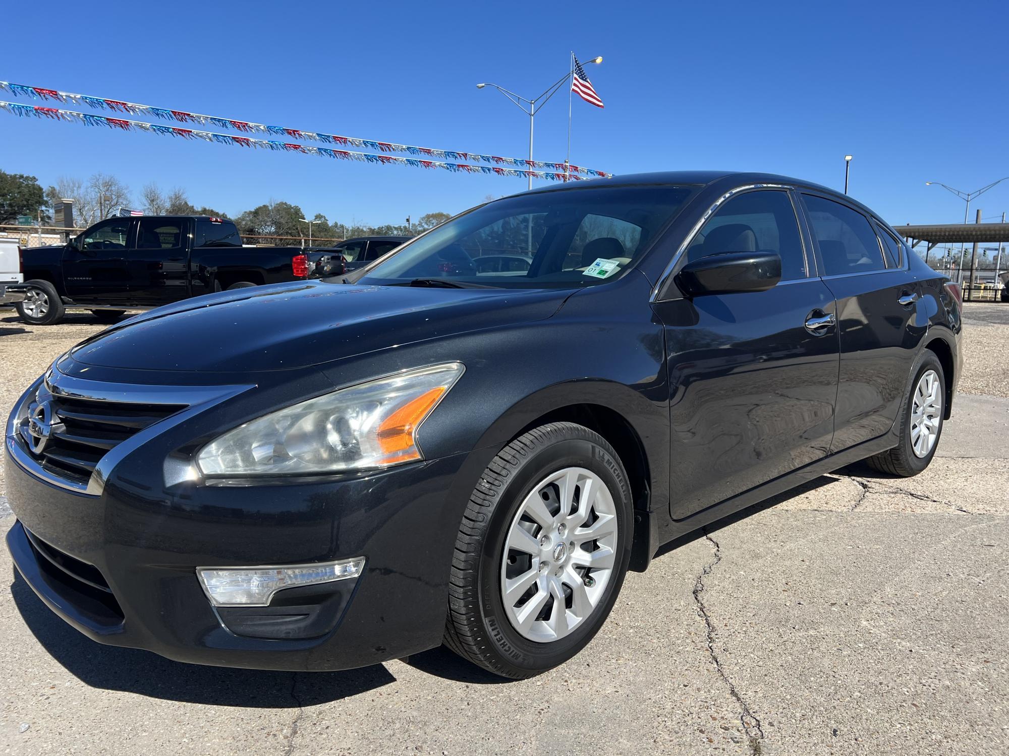 photo of 2015 Nissan Altima 2.5 S