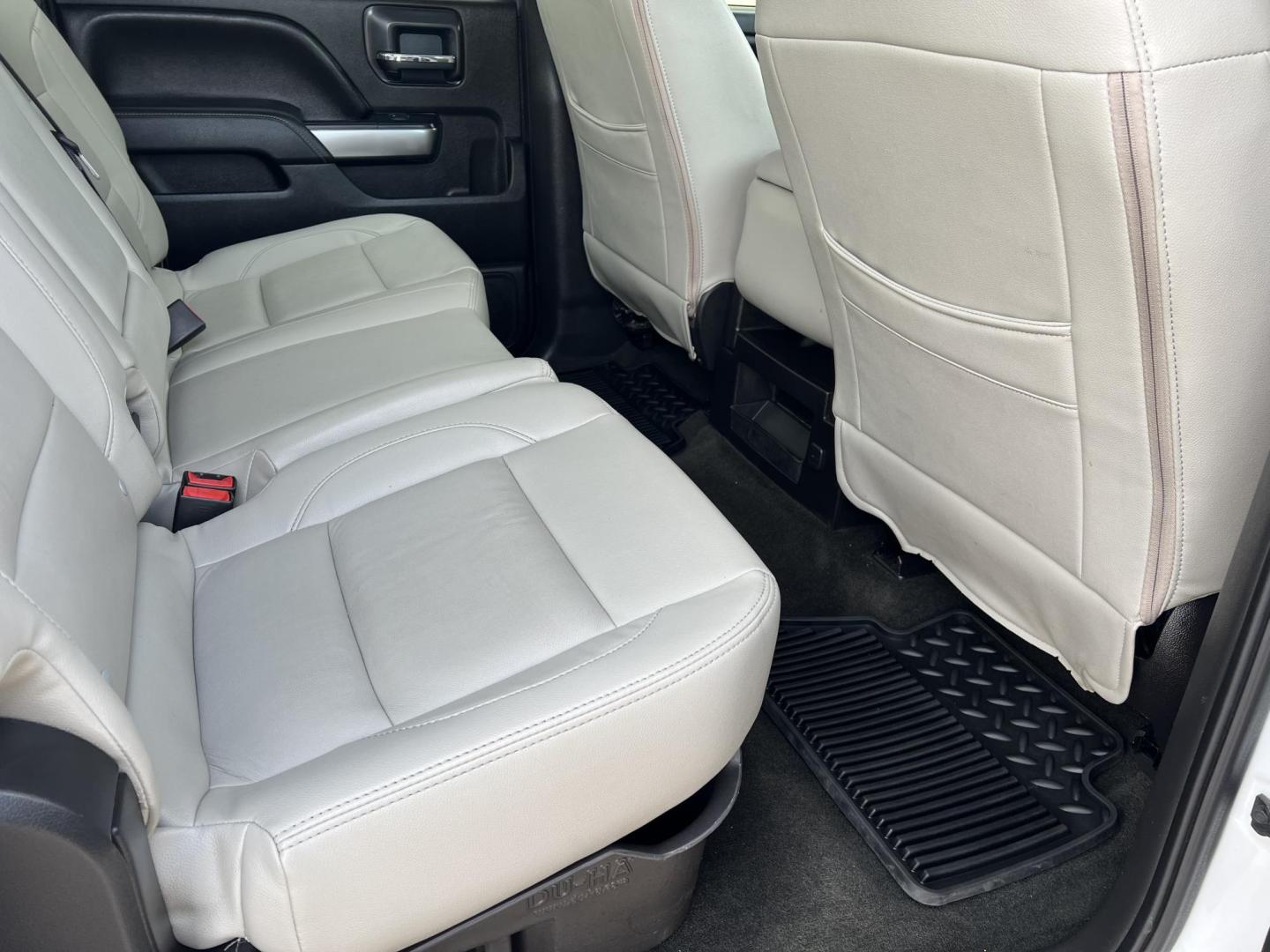 2016 White /Gray Chevrolet Silverado 1500 LT (3GCPCREC4GG) with an 5.3L V8 OHV 16V engine, 6-Speed Automatic transmission, located at 4520 Airline Hwy, Baton Rouge, LA, 70805, (225) 357-1497, 30.509325, -91.145432 - 2016 Chevrolet Silverado 1500 Crew Cab LT ***ONE OWNER*** 5.3 V8 Gas, 160K Miles, Leather Seats, A/C & Heat, Power Windows, Locks & Mirrors, Backup Camera, Tow Package. FOR INFO PLEASE CONTACT JEFF AT 225-413-0981. CHECK OUT OUR A+ RATING WITH THE BETTER BUSINESS BUREAU. WE HAVE BEEN A FAMILY OWNED - Photo#12