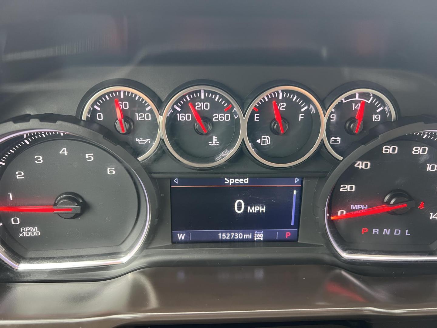 2020 White /Gray Chevrolet Silverado 2500HD LT Z71 (1GC4YNE7XLF) with an 6.6L V8 OHV 16V engine, 6-Speed Automatic transmission, located at 4520 Airline Hwy, Baton Rouge, LA, 70805, (225) 357-1497, 30.509325, -91.145432 - 2020 Chevrolet Silverado 2500HD Crew Cab LT 4X4 ***NO ACCIDENTS*** 6.6 V8 Gas, 152K Miles, Heated Leather Seats, A/C & Heat, All Power, Navigation, New Tires, New Bilstein Shocks, Backup Camera, Spray In Bedliner, Gooseneck Hitch, Tow Package. Small Dent On Front Bumper. FOR INFO PLEASE CONTACT JEFF - Photo#10