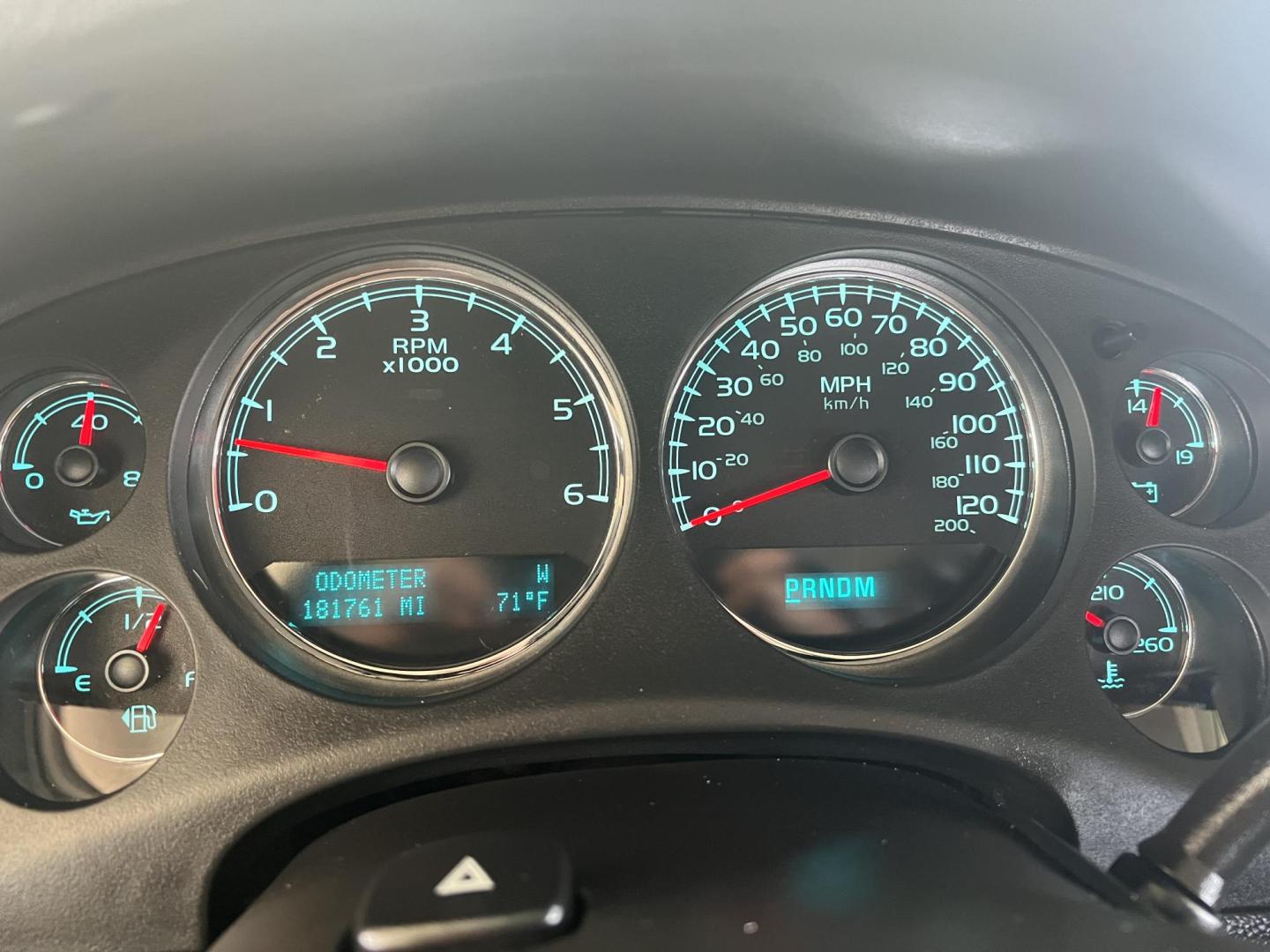 2009 Blue /Black GMC Sierra 1500 SLT (3GTEC33J39G) with an 5.3L V8 OHV 16V engine, 6-Speed Automatic transmission, located at 4520 Airline Hwy, Baton Rouge, LA, 70805, (225) 357-1497, 30.509325, -91.145432 - 2009 GMC Sierra 1500 Crew Cab SLT 5.3 V8 Gas, 181K Miles, Leather, Cold A/C, Power Windows, Locks & Mirrors, Spray In Bedliner, Tow Package. DOD Has Been Deleted. Front Fender Paint Is Faded. FOR INFO PLEASE CONTACT JEFF AT 225-413-0981. CHECK OUT OUR A+ RATING WITH THE BETTER BUSINESS BUREAU. WE H - Photo#8