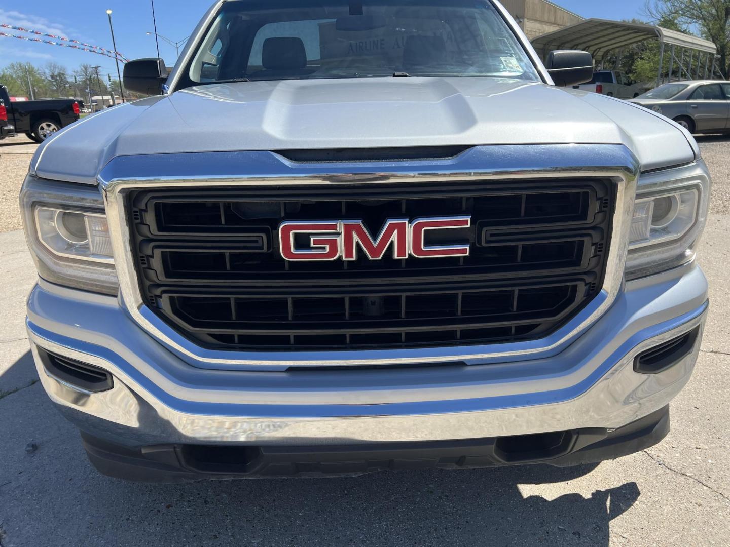 2018 Silver /Gray GMC Sierra 1500 (1GTN1LEC8JZ) with an 5.3L V8 engine, 6-Speed Automatic transmission, located at 4520 Airline Hwy, Baton Rouge, LA, 70805, (225) 357-1497, 30.509325, -91.145432 - 2018 GMC Sierra 1500 Reg Cab 8Ft Bed ***NO ACCIDENTS*** 5.3 V8 Gas, 134K Miles, Cold A/C, Power Windows, Locks & Mirrors, Spray In Bedliner, Backup Camera, Tow Package. Has Hail Dings On Hood. FOR INFO PLEASE CONTACT JEFF AT 225-413-0981. CHECK OUT OUR A+ RATING WITH THE BETTER BUSINESS BUREAU. WE H - Photo#2