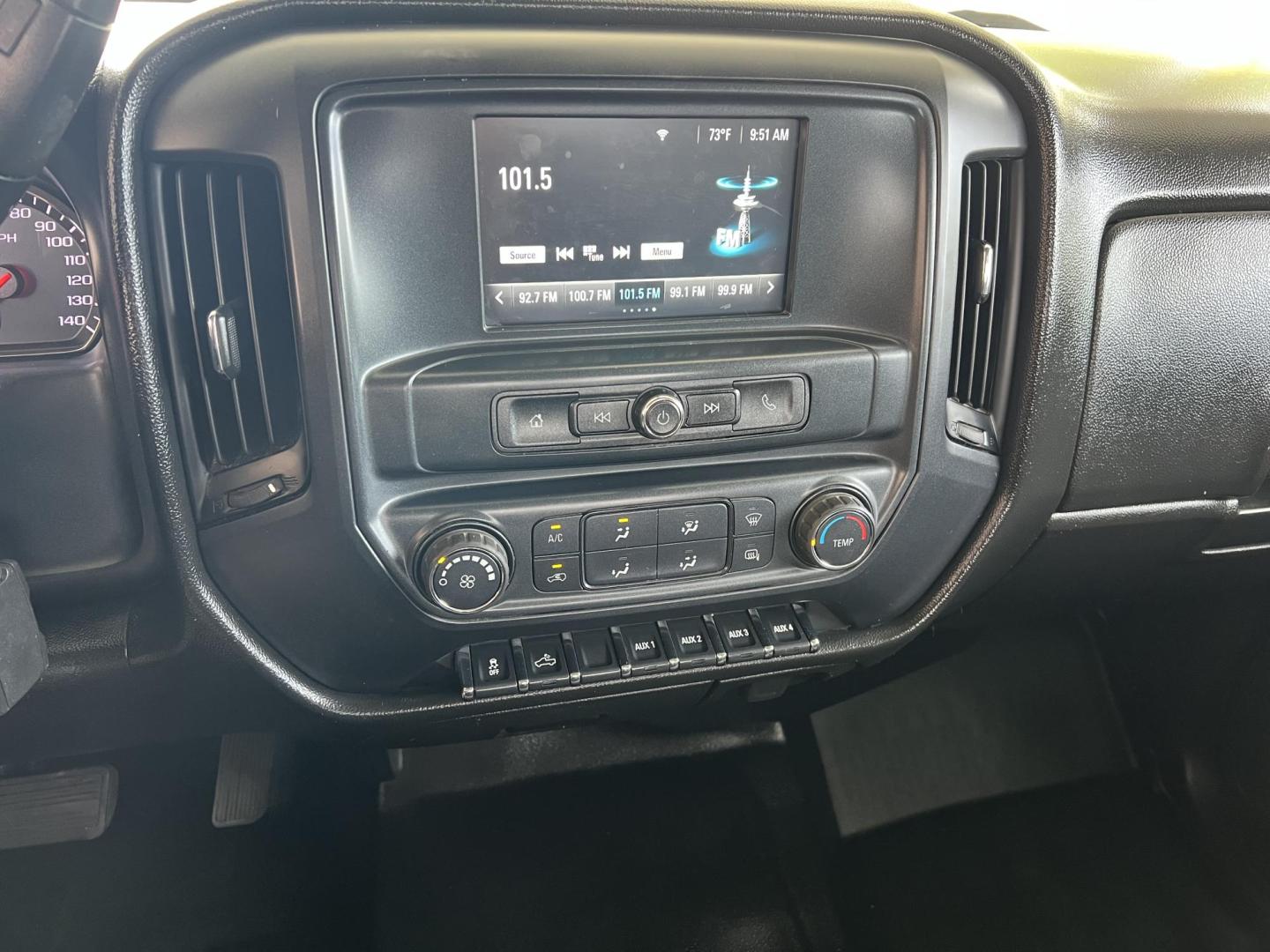 2019 White /Gray Chevrolet Silverado 2500HD Work Truck (2GB2CREG8K1) with an 6.0L V8 engine, 6-Speed Automatic transmission, located at 4520 Airline Hwy, Baton Rouge, LA, 70805, (225) 357-1497, 30.509325, -91.145432 - 2019 Chevrolet Silverado 2500HD Double Cab 2WD **ONE OWNER** Knapheide Utility Bed, 6.0 V8 Gas, 237K Miles, Cold A/C, Power Windows, Locks & Mirrors, Tow Package. FOR INFO PLEASE CONTACT JEFF AT 225-413-0981. CHECK OUT OUR A+ RATING WITH THE BETTER BUSINESS BUREAU. WE HAVE BEEN A FAMILY OWNED AND O - Photo#13