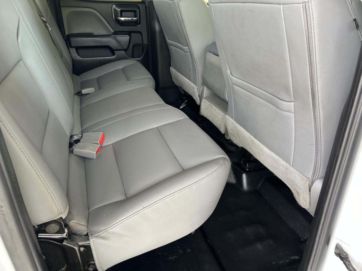 2019 White /Gray Chevrolet Silverado 2500HD Work Truck (2GB2CREG8K1) with an 6.0L V8 engine, 6-Speed Automatic transmission, located at 4520 Airline Hwy, Baton Rouge, LA, 70805, (225) 357-1497, 30.509325, -91.145432 - 2019 Chevrolet Silverado 2500HD Double Cab 2WD **ONE OWNER** Knapheide Utility Bed, 6.0 V8 Gas, 237K Miles, Cold A/C, Power Windows, Locks & Mirrors, Tow Package. FOR INFO PLEASE CONTACT JEFF AT 225-413-0981. CHECK OUT OUR A+ RATING WITH THE BETTER BUSINESS BUREAU. WE HAVE BEEN A FAMILY OWNED AND O - Photo#16