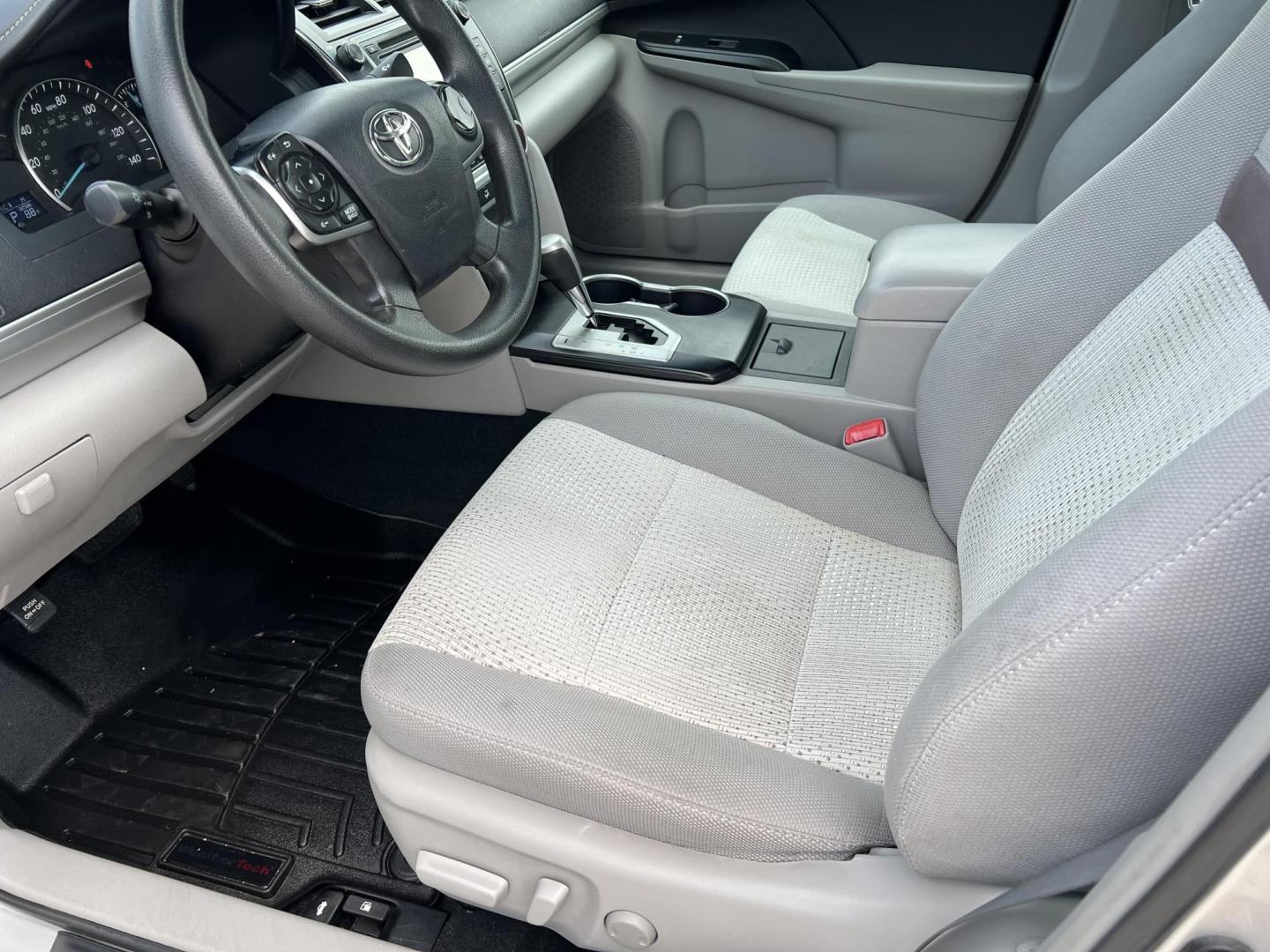 2014 Silver /Gray Toyota Camry LE (4T1BF1FK9EU) with an 2.5L L4 DOHC 16V engine, 6-Speed Automatic transmission, located at 4520 Airline Hwy, Baton Rouge, LA, 70805, (225) 357-1497, 30.509325, -91.145432 - 2014 Toyota Camry LE 2.5L 4 Cylinder Gas Saver, 182K Miles, Automatic, Bluetooth Radio, Cold A/C, Power Windows, Locks & Mirrors, Seating For 5. Always Serviced At Toyota Dealer. FOR INFO PLEASE CONTACT JEFF AT 225-413-0981. CHECK OUT OUR A+ RATING WITH THE BETTER BUSINESS BUREAU. WE HAVE BEEN A FA - Photo#10