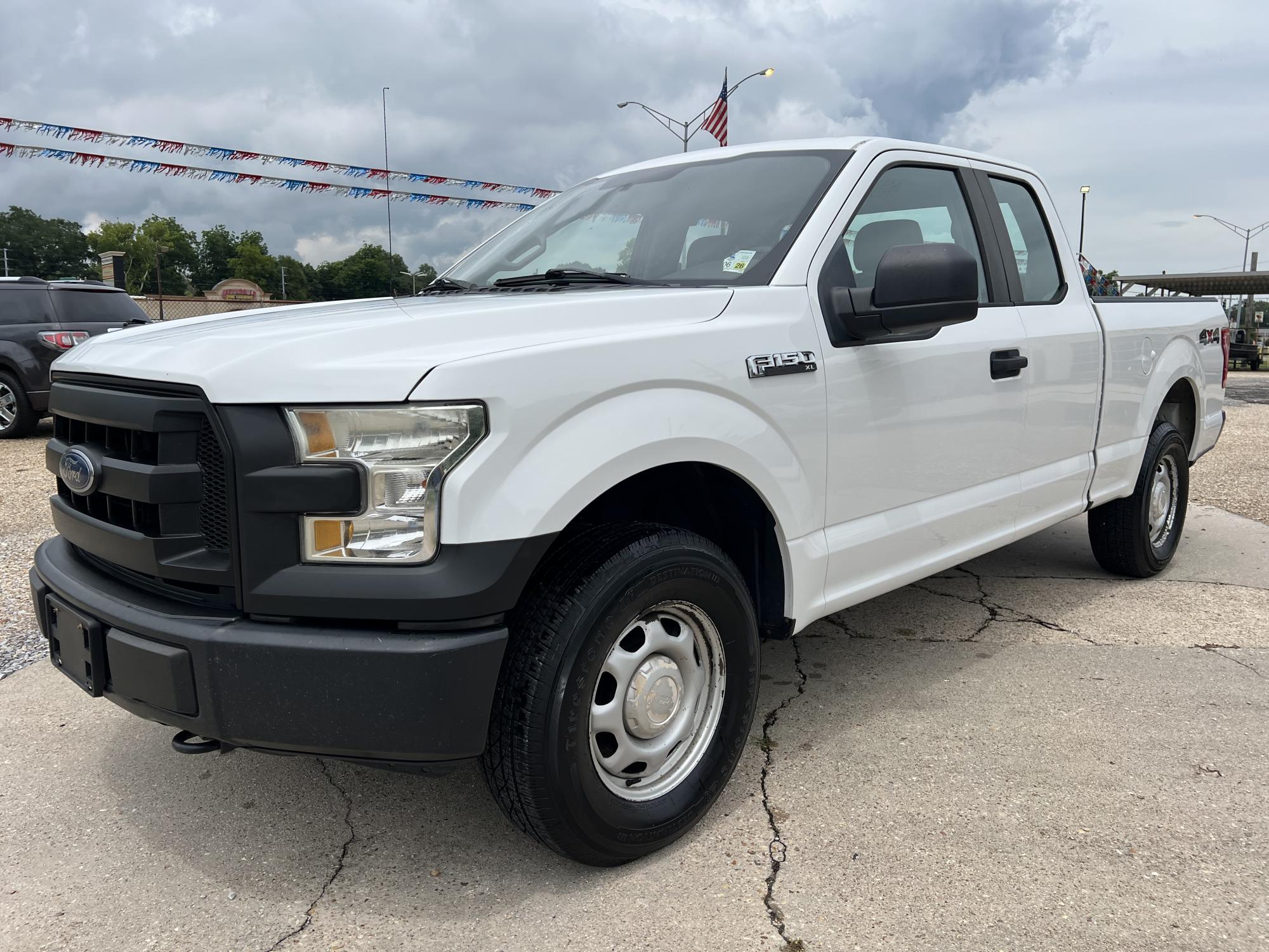 photo of 2017 Ford F-150 SuperCab XL 4WD