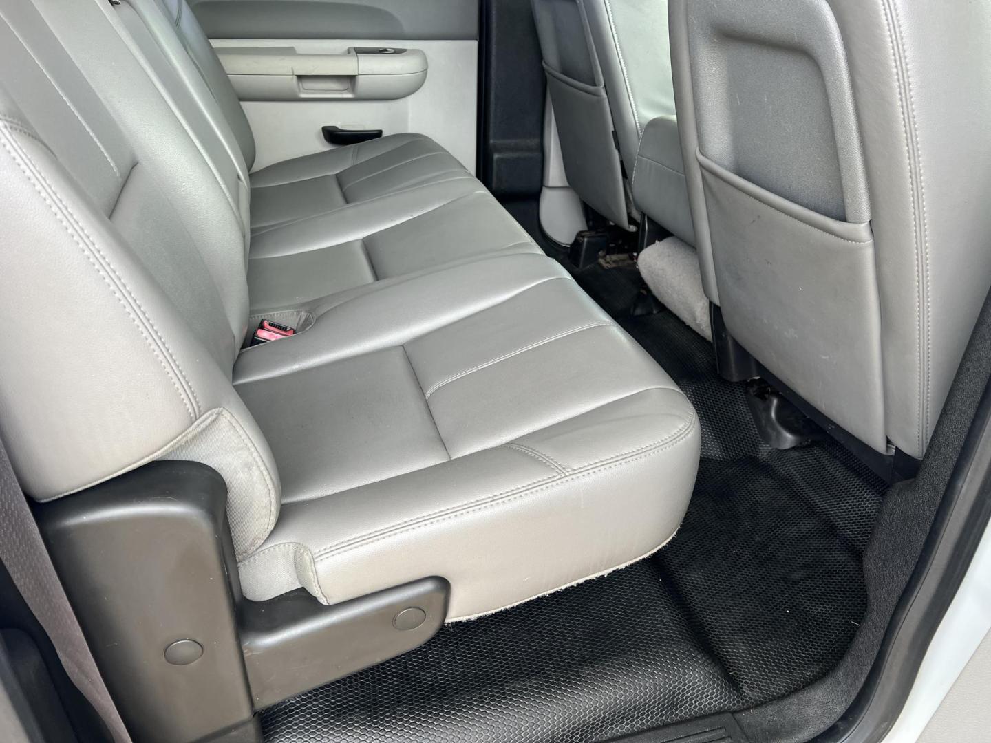 2014 White /Gray Chevrolet Silverado 2500HD Work Truck (1GB1CVC87EF) with an 6.6L V8 OHV 32V TURBO DIESEL engine, Allison transmission, located at 4520 Airline Hwy, Baton Rouge, LA, 70805, (225) 357-1497, 30.509325, -91.145432 - 2014 Chevrolet Silverado 2500HD Crew Cab 2WD Knapheide Utility Bed, 6.6 Duramax Diesel, Allison Transmission, 297K Miles, Cold A/C, Power Windows, Locks & Mirrors, New Tires, Tow Package. FOR INFO PLEASE CONTACT JEFF AT 225-413-0981. CHECK OUT OUR A+ RATING WITH THE BETTER BUSINESS BUREAU. WE HAVE B - Photo#17