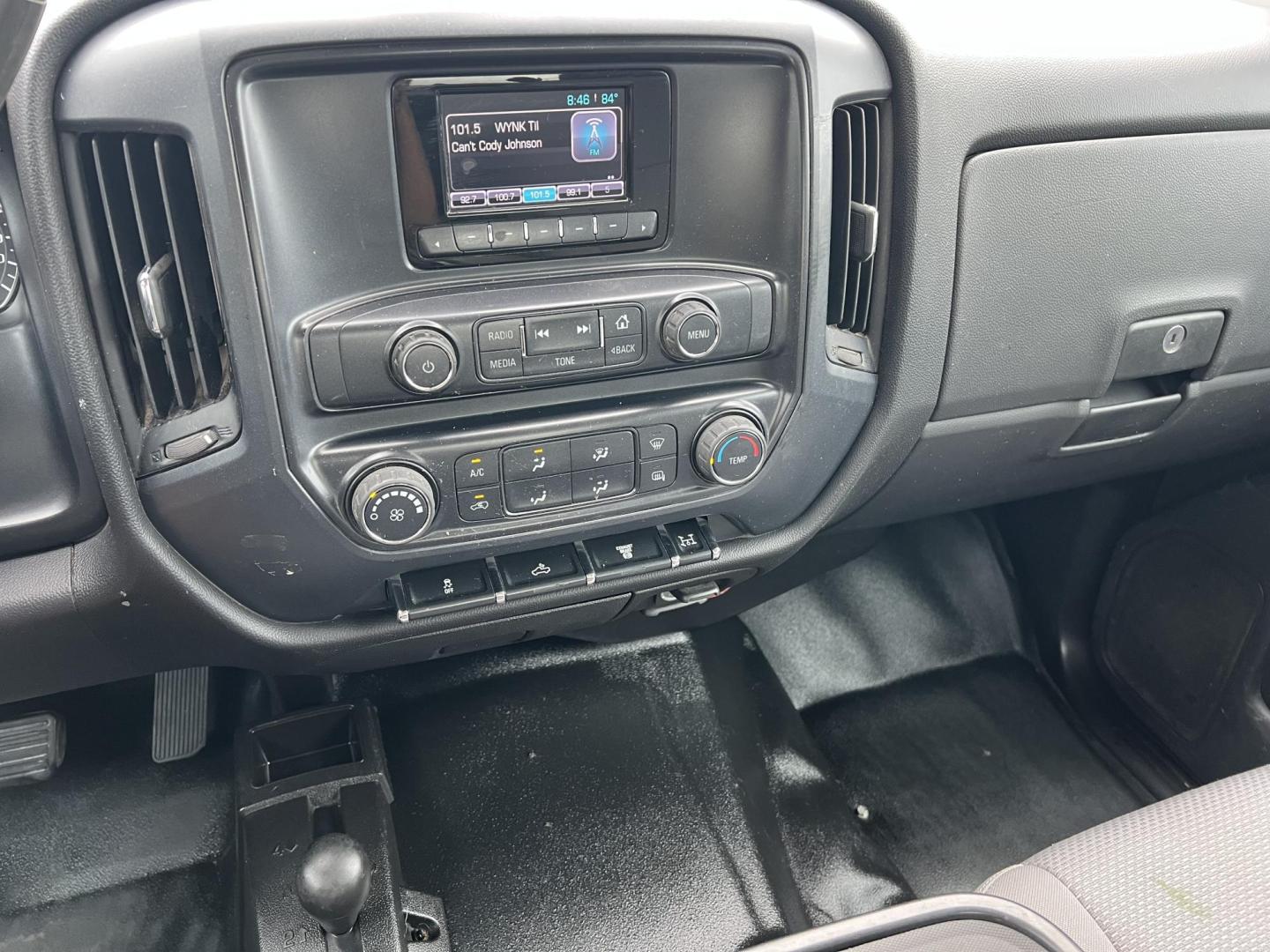 2015 White /Gray Chevrolet Silverado 3500HD Work Truck (1GB4KYC80FF) with an 6.6L V8 OHV 32V TURBO DIESEL engine, Allison transmission, located at 4520 Airline Hwy, Baton Rouge, LA, 70805, (225) 357-1497, 30.509325, -91.145432 - 2015 Chevrolet Silverado 3500HD Crew Cab 4X4 **ONE OWNER & NO ACCIDENTS** 6.6 Duramax Diesel, Allison Transmission, 196K Miles, Cold A/C, Power Windows, Locks & Mirrors, Knapheide Utility Bed, Back Seat Is Missing. FOR INFO PLEASE CONTACT JEFF AT 225-413-0981. CHECK OUT OUR A+ RATING WITH THE BETTER - Photo#12