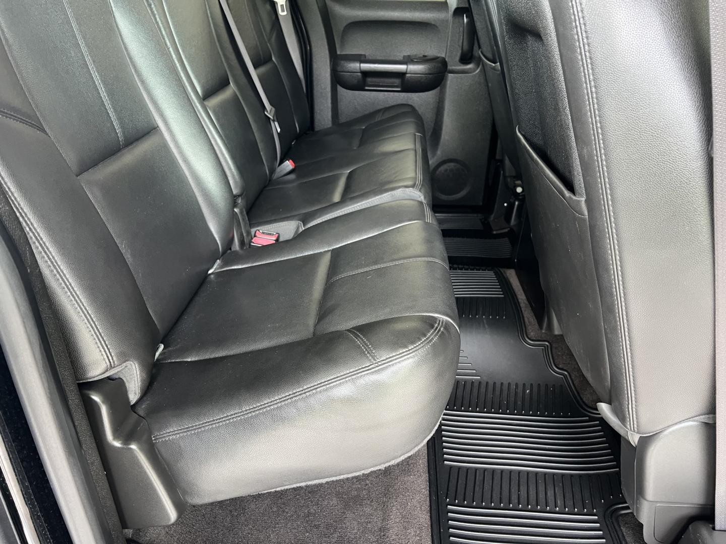 2013 Black /Black GMC Sierra 1500 Z71 (1GTR2VE73DZ) with an 5.3L V8 engine, 6-Speed Automatic transmission, located at 4520 Airline Hwy, Baton Rouge, LA, 70805, (225) 357-1497, 30.509325, -91.145432 - 2013 GMC Sierra 1500 Ext Cab Z71 4WD 5.3 V8 Gas, 211K Miles, Leather Seats, Cold A/C, Power Seat, Windows, Locks & Mirrors, Spray In Bedliner, Tow Package. FOR INFO PLEASE CONTACT JEFF AT 225-413-0981. CHECK OUT OUR A+ RATING WITH THE BETTER BUSINESS BUREAU. WE HAVE BEEN A FAMILY OWNED AND OPERATED- Photo#11