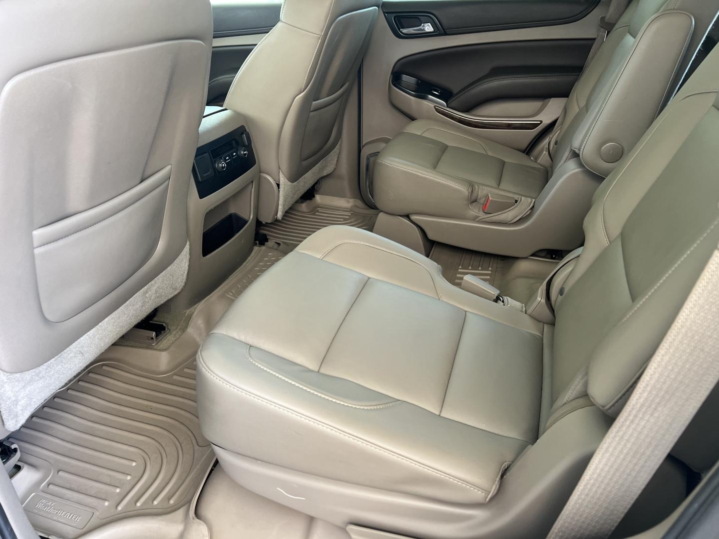 2015 White /Tan Chevrolet Tahoe LT (1GNSCBKC0FR) with an 5.3L V8 engine, 6-Speed Automatic transmission, located at 4520 Airline Hwy, Baton Rouge, LA, 70805, (225) 357-1497, 30.509325, -91.145432 - 2015 Chevrolet Tahoe LT 2WD 5.3 V8 Gas, 162K Miles, Heated Leather Interior, Seats 7, Cold A/C, All Power, Rear Camera, 20" Alloy Wheels, Tow Package. FOR INFO PLEASE CONTACT JEFF AT 225-413-0981. CHECK OUT OUR A+ RATING WITH THE BETTER BUSINESS BUREAU. WE HAVE BEEN A FAMILY OWNED AND OPERATED BUSI- Photo#11