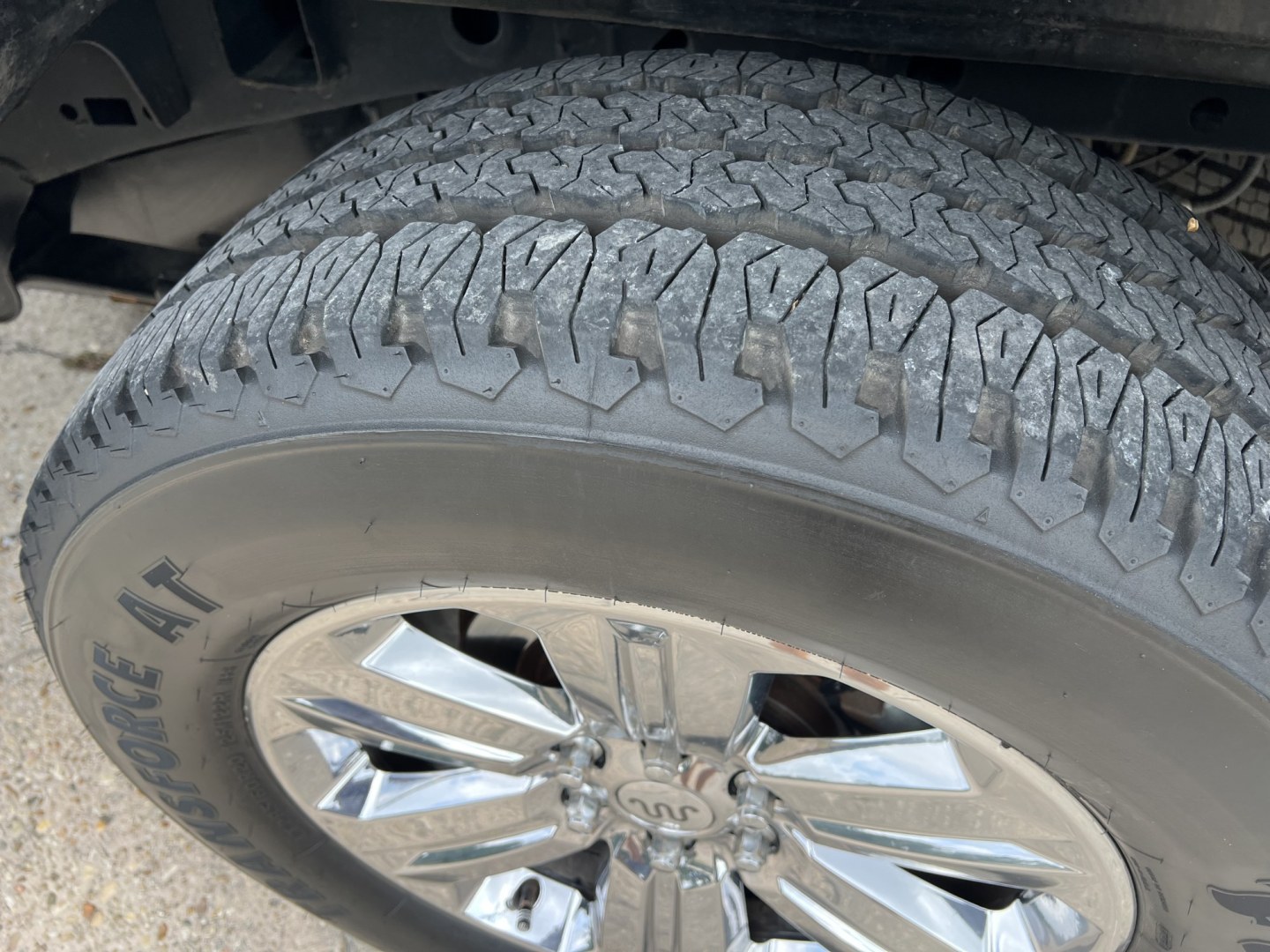 2018 Black /Brown Ford F-150 King Ranch (1FTEW1EG5JF) with an 3.5L V6 TURBO engine, 10 Speed Automatic transmission, located at 4520 Airline Hwy, Baton Rouge, LA, 70805, (225) 357-1497, 30.509325, -91.145432 - 2018 Ford F150 SuperCrew King Ranch FX4 **ONE OWNER** 3.5 V6 EcoBoost Gas, 167K Miles, Heated, Cooled & Massaging Leather Interior, Sunroof, Cold A/C, All Power, Navigation, Power Running Boards, Multi Cameras, 20" Alloy Wheels, Tow Package & Much More. FOR INFO PLEASE CONTACT JEFF AT 225-413-0981.- Photo#8