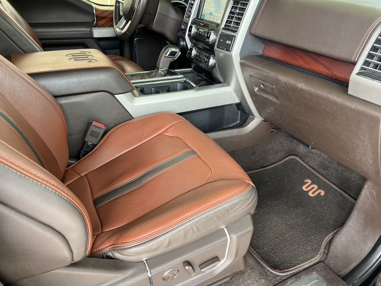 2018 Black /Brown Ford F-150 King Ranch (1FTEW1EG5JF) with an 3.5L V6 TURBO engine, 10 Speed Automatic transmission, located at 4520 Airline Hwy, Baton Rouge, LA, 70805, (225) 357-1497, 30.509325, -91.145432 - 2018 Ford F150 SuperCrew King Ranch FX4 **ONE OWNER** 3.5 V6 EcoBoost Gas, 167K Miles, Heated, Cooled & Massaging Leather Interior, Sunroof, Cold A/C, All Power, Navigation, Power Running Boards, Multi Cameras, 20" Alloy Wheels, Tow Package & Much More. FOR INFO PLEASE CONTACT JEFF AT 225-413-0981.- Photo#11