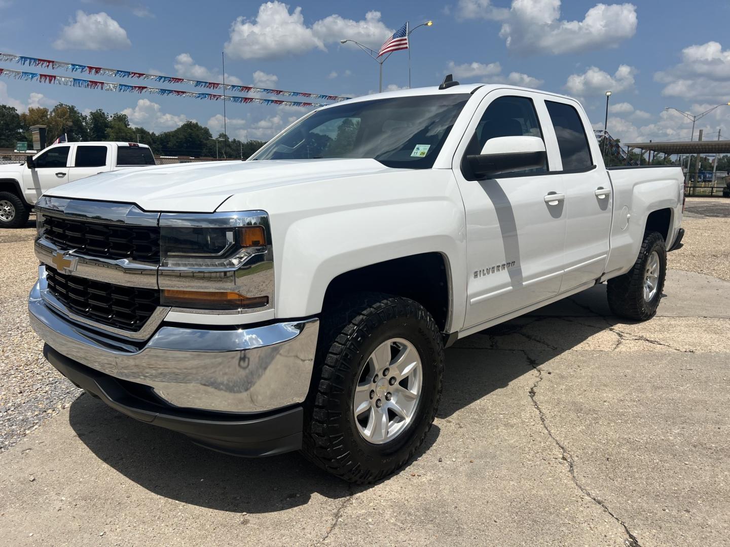 2017 White /Black Chevrolet Silverado 1500 LT (1GCRCREC7HZ) with an 5.3L V8 engine, 6-Speed Automatic transmission, located at 4520 Airline Hwy, Baton Rouge, LA, 70805, (225) 357-1497, 30.509325, -91.145432 - 2017 Chevrolet Silverado 1500 Double Cab LT 5.3 V8 Gas, 134K Miles, Cold A/C, Power Windows, Locks & Mirrors, Seats 6, Backup Camera, Spray In Bedliner, Good Tires, Tow Package. FOR INFO PLEASE CONTACT JEFF AT 225-413-0981. CHECK OUT OUR A+ RATING WITH THE BETTER BUSINESS BUREAU. WE HAVE BEEN A FAM- Photo#0