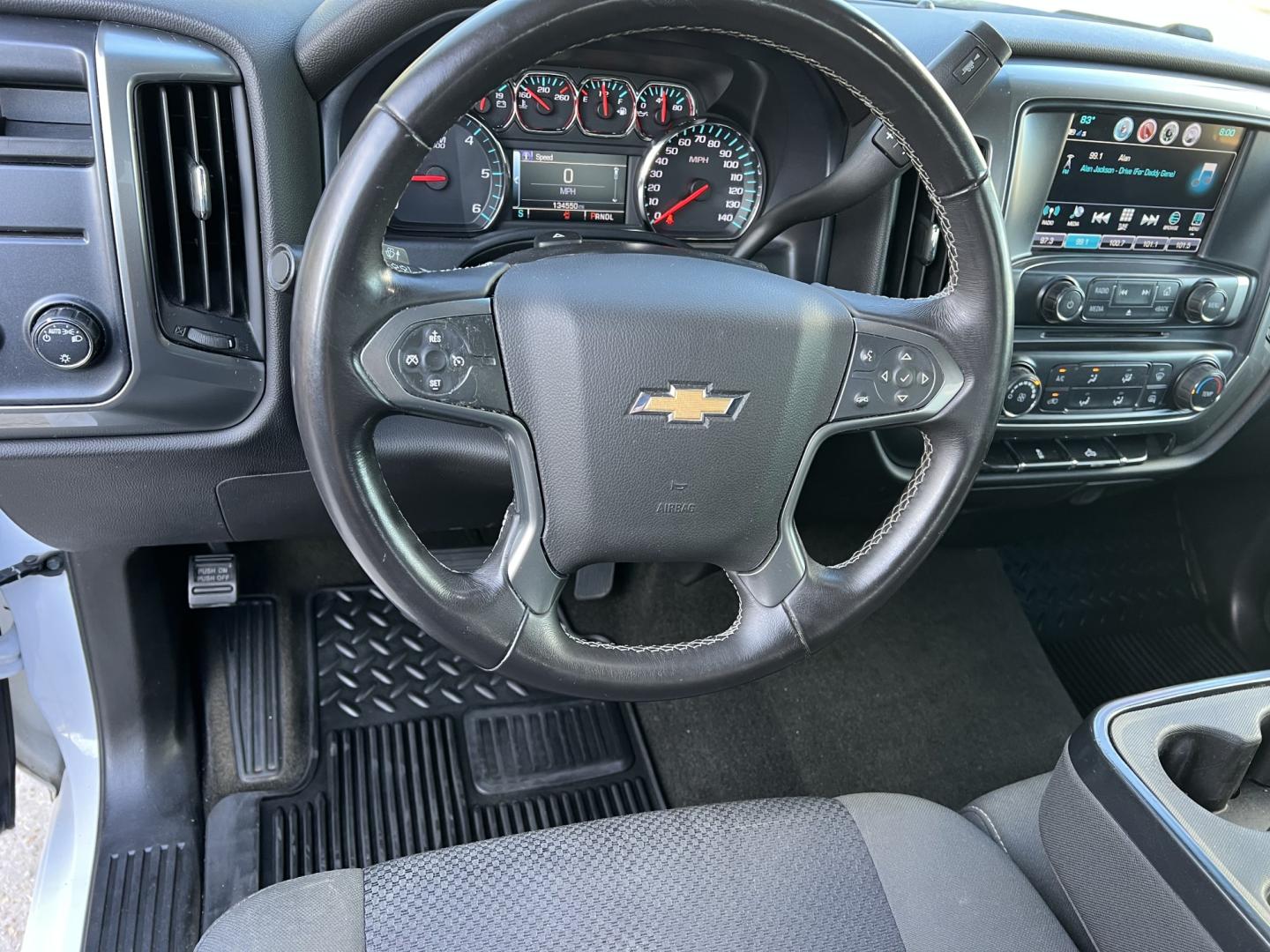2017 White /Black Chevrolet Silverado 1500 LT (1GCRCREC7HZ) with an 5.3L V8 engine, 6-Speed Automatic transmission, located at 4520 Airline Hwy, Baton Rouge, LA, 70805, (225) 357-1497, 30.509325, -91.145432 - 2017 Chevrolet Silverado 1500 Double Cab LT 5.3 V8 Gas, 134K Miles, Cold A/C, Power Windows, Locks & Mirrors, Seats 6, Backup Camera, Spray In Bedliner, Good Tires, Tow Package. FOR INFO PLEASE CONTACT JEFF AT 225-413-0981. CHECK OUT OUR A+ RATING WITH THE BETTER BUSINESS BUREAU. WE HAVE BEEN A FAM- Photo#13