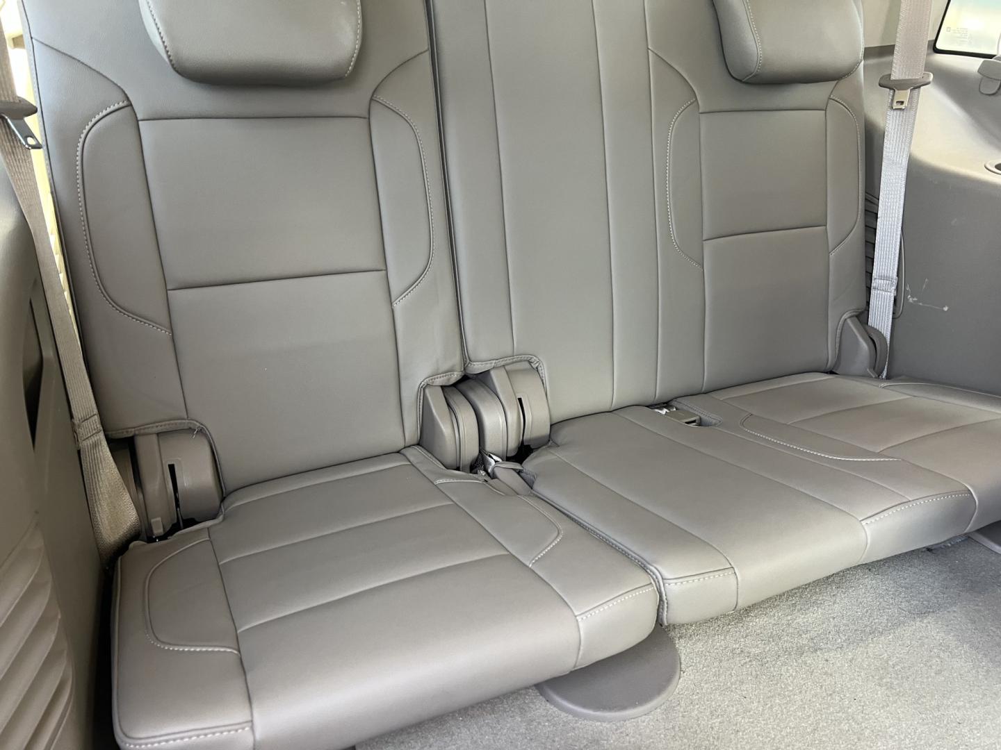 2015 White Diamond /Tan Chevrolet Tahoe LT (1GNSCBKC1FR) with an 5.3L V8 engine, 6-Speed Automatic transmission, located at 4520 Airline Hwy, Baton Rouge, LA, 70805, (225) 357-1497, 30.509325, -91.145432 - 2015 Chevrolet Tahoe LT **ONE OWNER & NO ACCIDENTS** 5.3 V8 Gas, 198K Miles, Leather Seats, Cold A/C, All Power, Bose Stereo, Seats 7, New Tires, Tow Package. FOR INFO PLEASE CONTACT JEFF AT 225-413-0981. CHECK OUT OUR A+ RATING WITH THE BETTER BUSINESS BUREAU. WE HAVE BEEN A FAMILY OWNED AND OPERA- Photo#12