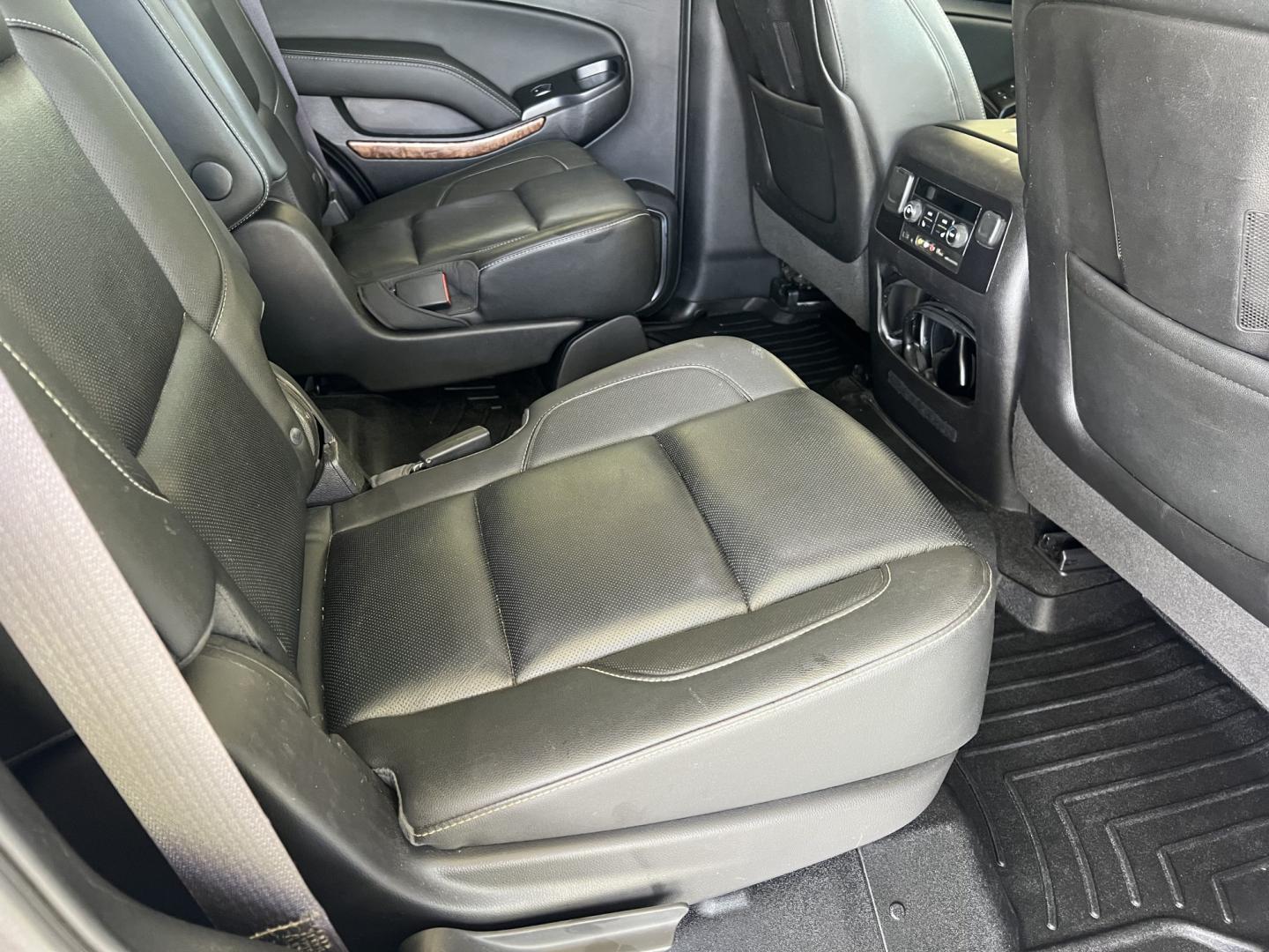 2016 Silver /Black Chevrolet Tahoe LTZ (1GNSCCKC4GR) with an 5.3L V8 engine, 6-Speed Automatic transmission, located at 4520 Airline Hwy, Baton Rouge, LA, 70805, (225) 357-1497, 30.509325, -91.145432 - 2016 Chevrolet Tahoe LTZ 5.3 V8 Gas, 166K Miles, Leather Seats, Sunroof, DVD, Cold A/C, All Power, Bose Stereo, Seats 7, Tow Package. FOR INFO PLEASE CONTACT JEFF AT 225-413-0981. CHECK OUT OUR A+ RATING WITH THE BETTER BUSINESS BUREAU. WE HAVE BEEN A FAMILY OWNED AND OPERATED BUSINESS AT THE SAME- Photo#11