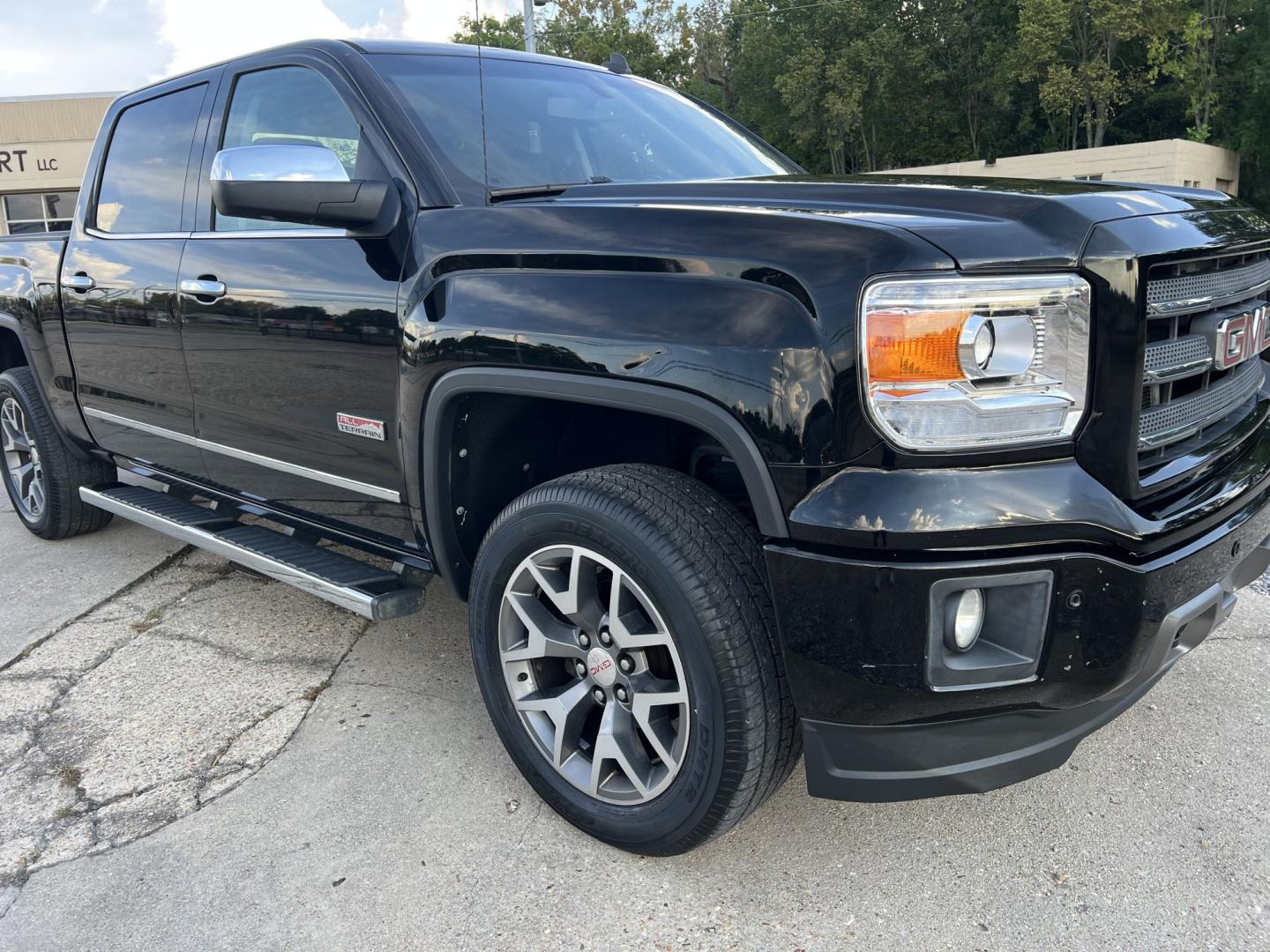 2014 Black /Black GMC Sierra 1500 SLT (All Terrain) (3GTU2VEC6EG) with an 5.3L V8 engine, 6-Speed Automatic transmission, located at 4520 Airline Hwy, Baton Rouge, LA, 70805, (225) 357-1497, 30.509325, -91.145432 - 2014 GMC Sierra 1500 Crew Cab SLT 4WD (All Terrain Pkg), NO ACCIDENTS, 5.3 V8 Gas, 136K Miles, Heated Leather, All Power, New Tires, Bed Cover, Cold A/C, Tow Package. Has Minor Ding & Scratches. FOR INFO PLEASE CONTACT JEFF AT 225-413-0981. CHECK OUT OUR A+ RATING WITH THE BETTER BUSINESS BUREAU. WE- Photo#3