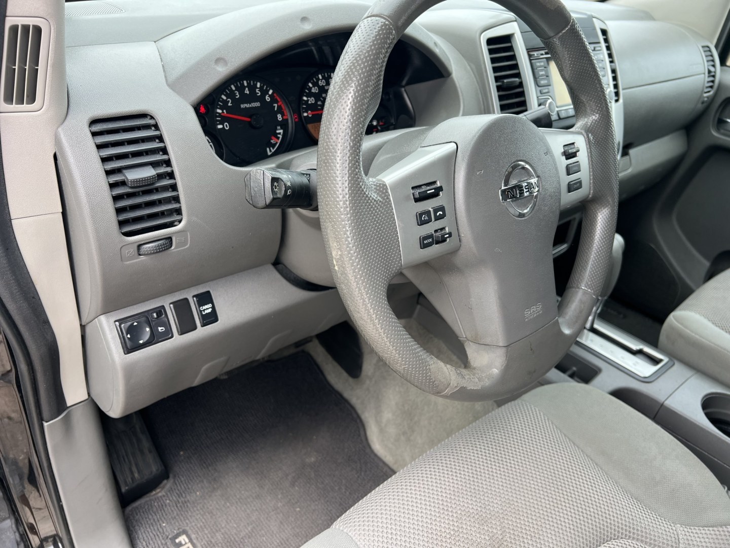 2016 Black /Gray Nissan Frontier SV (1N6AD0ER5GN) with an 4.0L V6 DOHC 24V engine, Automatic transmission, located at 4520 Airline Hwy, Baton Rouge, LA, 70805, (225) 357-1497, 30.509325, -91.145432 - 2016 Nissan Frontier Crew Cab SV 2WD 4.0 V6 Gas, 132K Miles, Automatic Transmission, Power Windows, Locks & Mirrors, Cold A/C, Bluetooth Radio, Tow Package. FOR INFO PLEASE CONTACT JEFF AT 225-413-0981. CHECK OUT OUR A+ RATING WITH THE BETTER BUSINESS BUREAU. WE HAVE BEEN A FAMILY OWNED AND OPERATED- Photo#13
