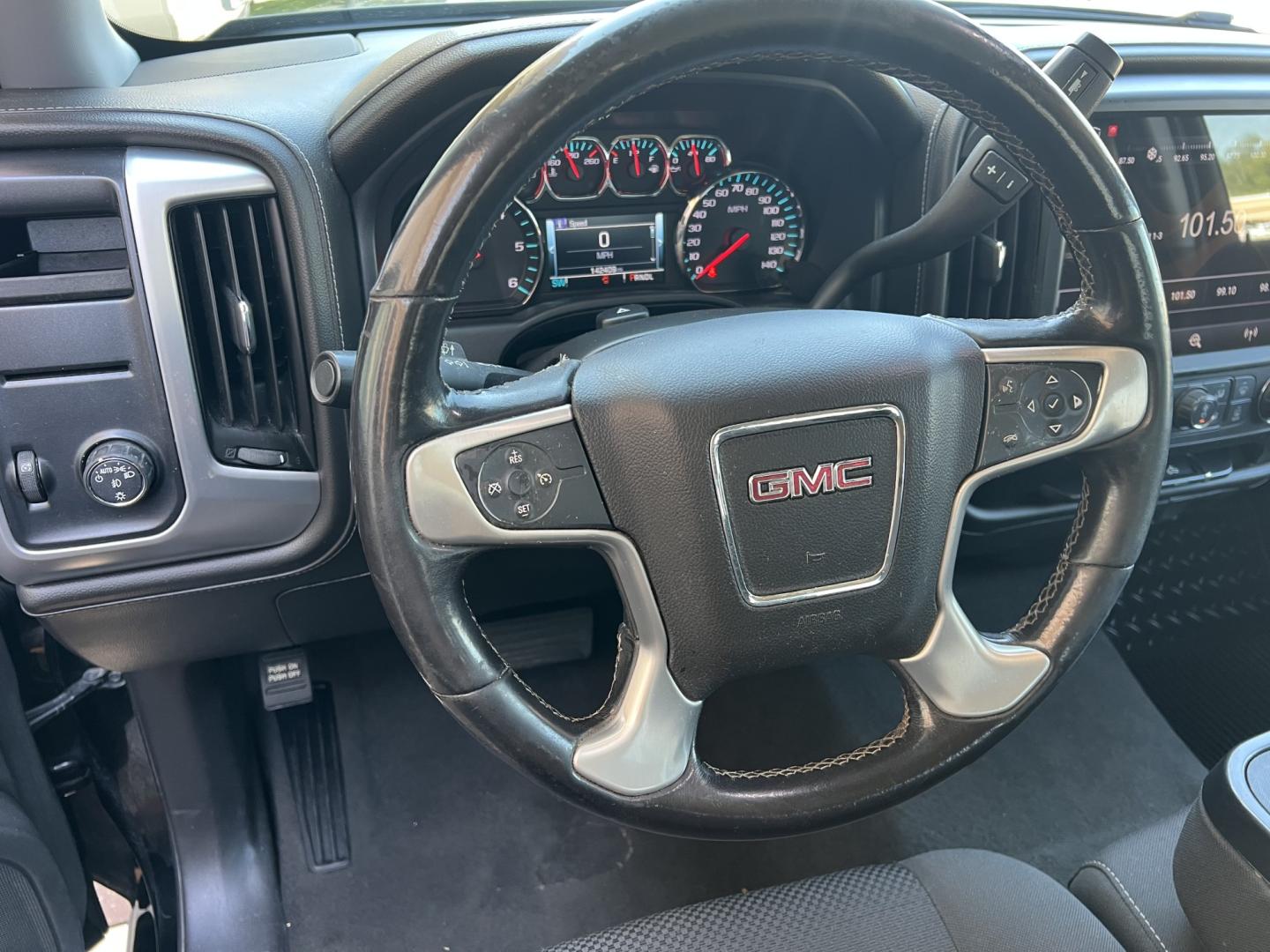 2018 Black /Gray GMC Sierra 1500 SLE (3GTP1MEC5JG) with an 5.3L V8 engine, 6-Speed Automatic transmission, located at 4520 Airline Hwy, Baton Rouge, LA, 70805, (225) 357-1497, 30.509325, -91.145432 - 2018 GMC Sierra 1500 Crew Cab SLE 2WD, NO ACCIDENTS, 5.3 V8 Gas, 142K Miles, Power Seat, Windows, Locks & Mirrors, Bigger Touch Screen Radio, Cold A/C, Backup Camera, Tow Package. FOR INFO PLEASE CONTACT JEFF AT 225-413-0981. CHECK OUT OUR A+ RATING WITH THE BETTER BUSINESS BUREAU. WE HAVE BEEN A FA- Photo#13