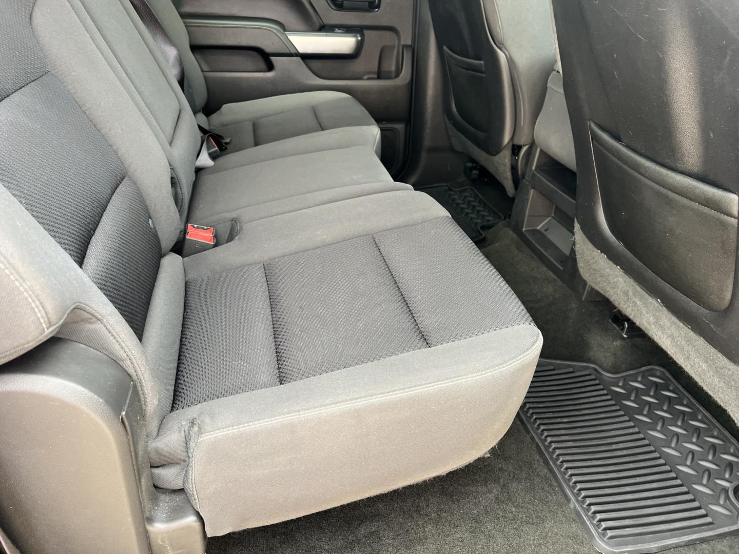2014 Black /Black Chevrolet Silverado 1500 LT (3GCPCREC6EG) with an 5.3L V8 engine, 6-Speed Automatic transmission, located at 4520 Airline Hwy, Baton Rouge, LA, 70805, (225) 357-1497, 30.509325, -91.145432 - 2014 Chevrolet Silverado 1500 Crew Cab LT **ONE OWNER** 5.3 V8 Gas, 161K Miles, Power Seat, Windows, Locks & Mirrors, Cold A/C, Backup Camera, Tow Package. FOR INFO PLEASE CONTACT JEFF AT 225-413-0981. CHECK OUT OUR A+ RATING WITH THE BETTER BUSINESS BUREAU. WE HAVE BEEN A FAMILY OWNED AND OPERATED- Photo#10
