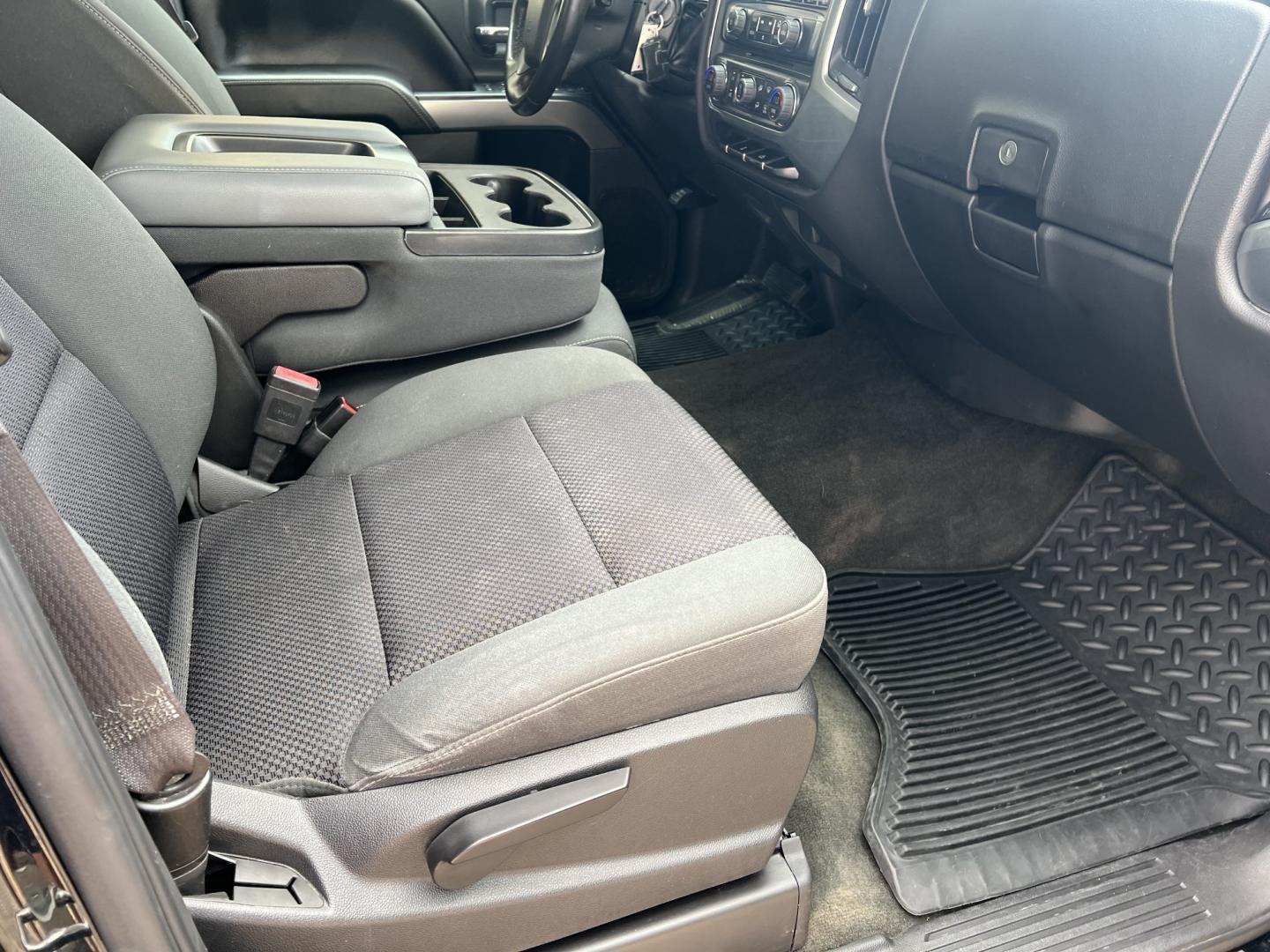 2014 Black /Black Chevrolet Silverado 1500 LT (3GCPCREC6EG) with an 5.3L V8 engine, 6-Speed Automatic transmission, located at 4520 Airline Hwy, Baton Rouge, LA, 70805, (225) 357-1497, 30.509325, -91.145432 - 2014 Chevrolet Silverado 1500 Crew Cab LT **ONE OWNER** 5.3 V8 Gas, 161K Miles, Power Seat, Windows, Locks & Mirrors, Cold A/C, Backup Camera, Tow Package. FOR INFO PLEASE CONTACT JEFF AT 225-413-0981. CHECK OUT OUR A+ RATING WITH THE BETTER BUSINESS BUREAU. WE HAVE BEEN A FAMILY OWNED AND OPERATED- Photo#9