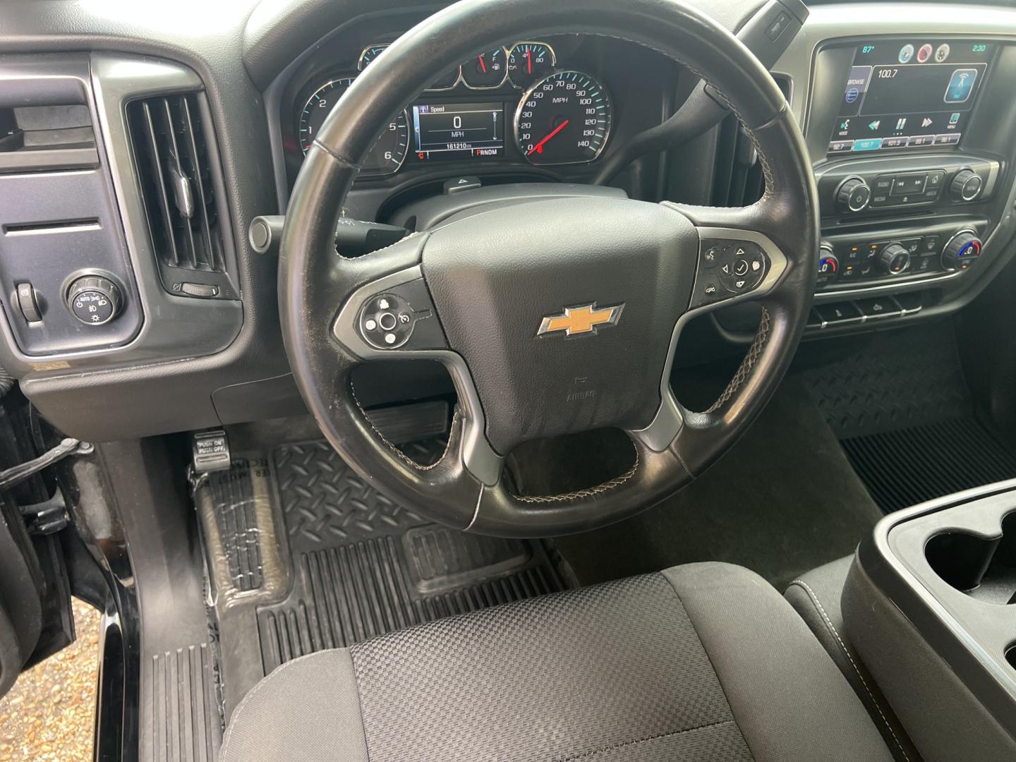 2014 Black /Black Chevrolet Silverado 1500 LT (3GCPCREC6EG) with an 5.3L V8 engine, 6-Speed Automatic transmission, located at 4520 Airline Hwy, Baton Rouge, LA, 70805, (225) 357-1497, 30.509325, -91.145432 - 2014 Chevrolet Silverado 1500 Crew Cab LT **ONE OWNER** 5.3 V8 Gas, 161K Miles, Power Seat, Windows, Locks & Mirrors, Cold A/C, Backup Camera, Tow Package. FOR INFO PLEASE CONTACT JEFF AT 225-413-0981. CHECK OUT OUR A+ RATING WITH THE BETTER BUSINESS BUREAU. WE HAVE BEEN A FAMILY OWNED AND OPERATED- Photo#13