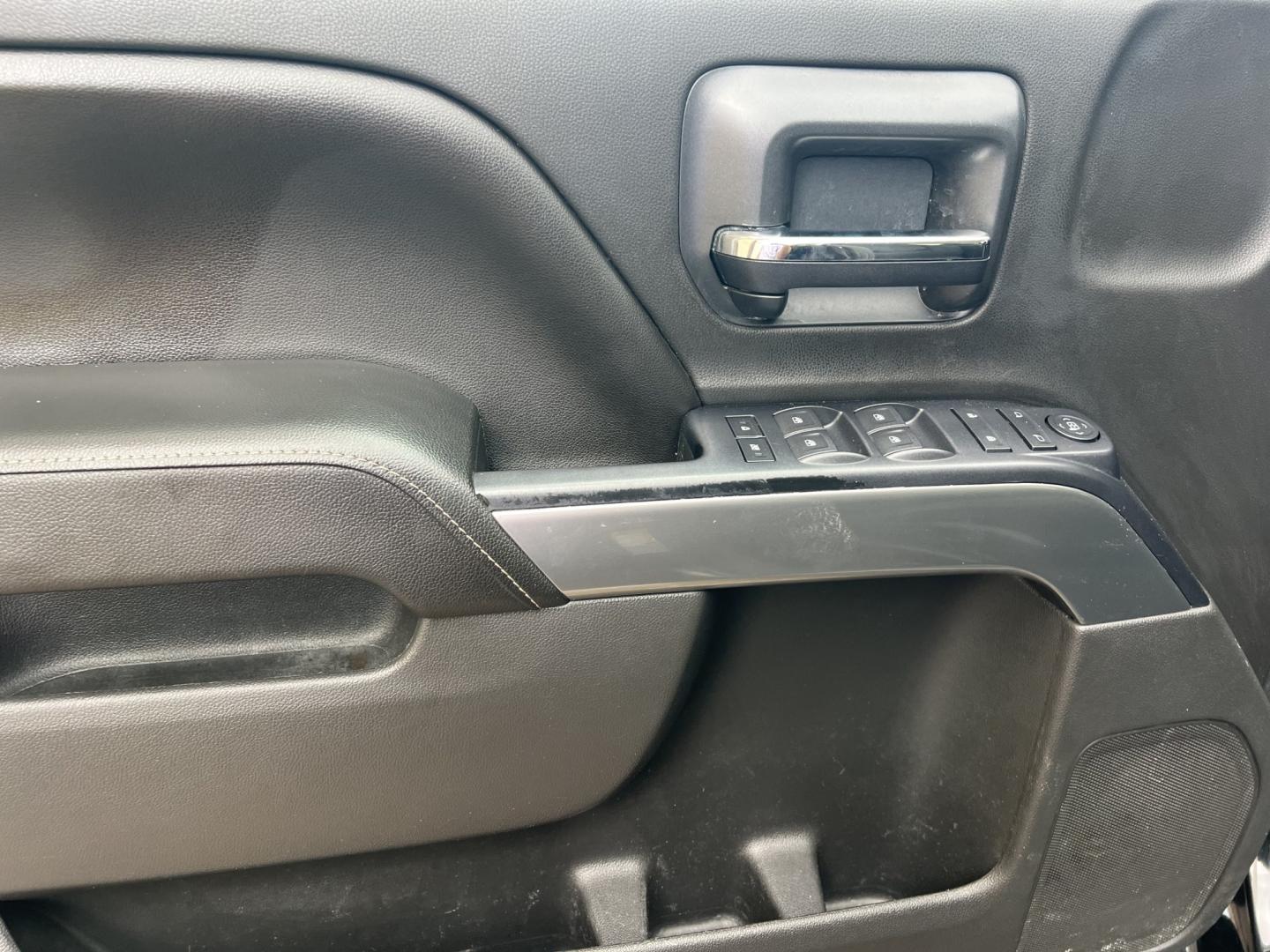 2014 Black /Black Chevrolet Silverado 1500 LT (3GCPCREC6EG) with an 5.3L V8 engine, 6-Speed Automatic transmission, located at 4520 Airline Hwy, Baton Rouge, LA, 70805, (225) 357-1497, 30.509325, -91.145432 - 2014 Chevrolet Silverado 1500 Crew Cab LT **ONE OWNER** 5.3 V8 Gas, 161K Miles, Power Seat, Windows, Locks & Mirrors, Cold A/C, Backup Camera, Tow Package. FOR INFO PLEASE CONTACT JEFF AT 225-413-0981. CHECK OUT OUR A+ RATING WITH THE BETTER BUSINESS BUREAU. WE HAVE BEEN A FAMILY OWNED AND OPERATED- Photo#16